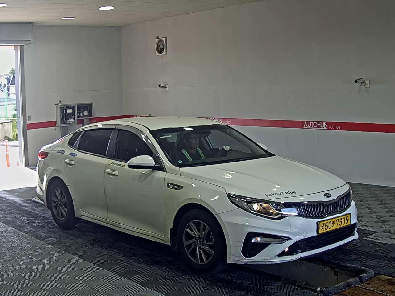 كيا أخرى 2021 - صورة 2