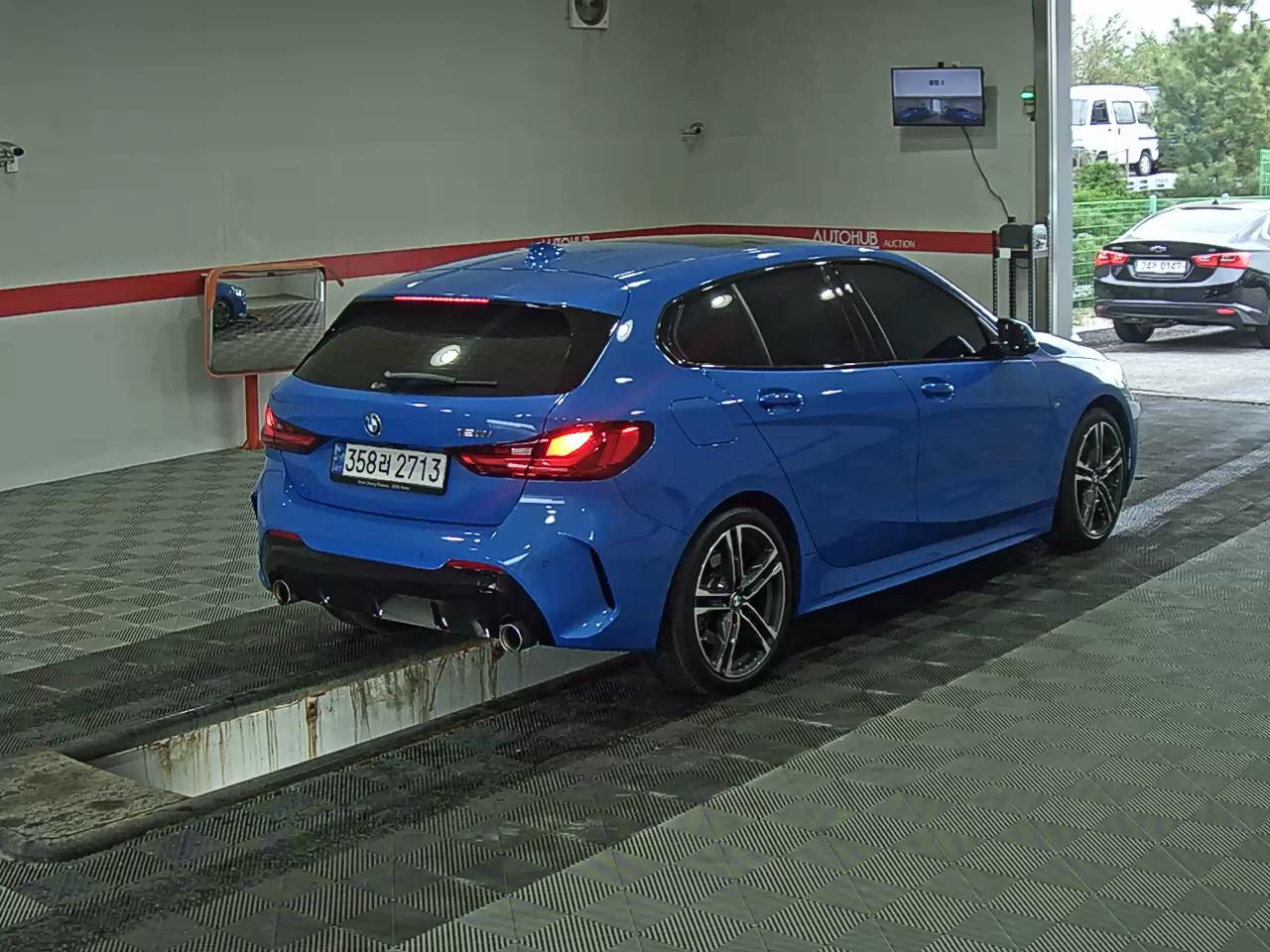 BMW 1 시리즈 2022 - 이미지 4