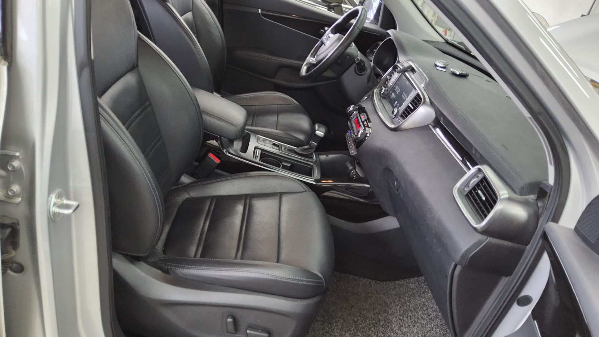 Kia Other 2019 - Image 13