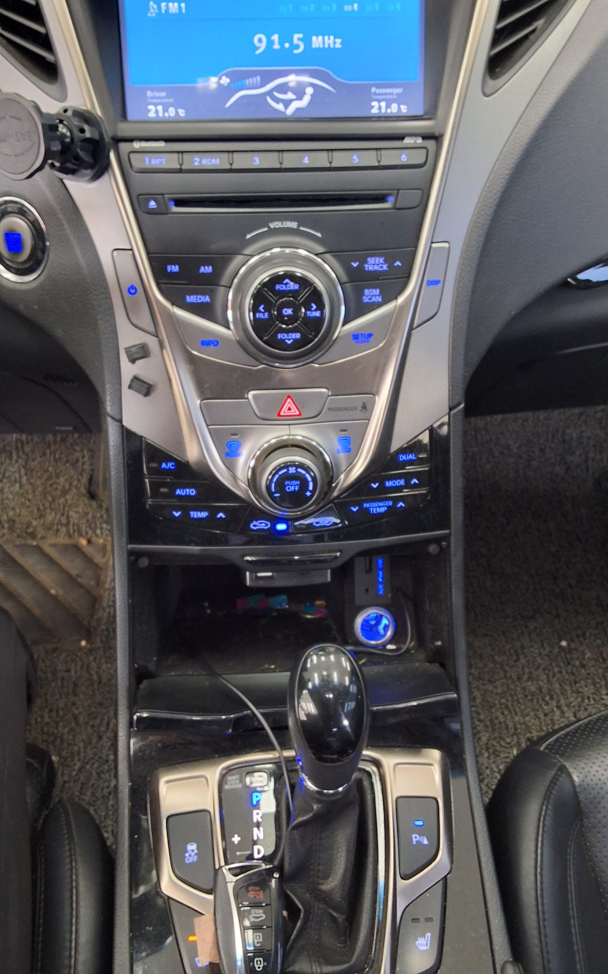 Hyundai Grandeur 2011 - Image 16