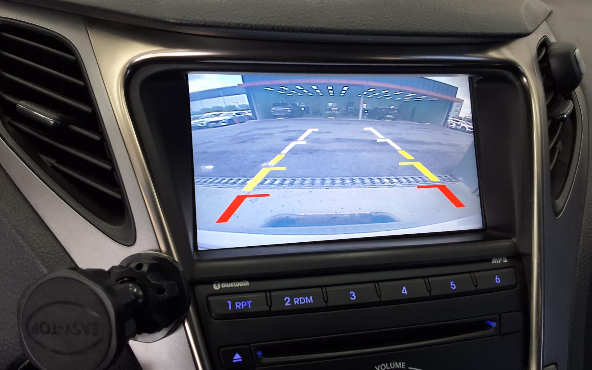 Hyundai Grandeur 2011 - Image 17