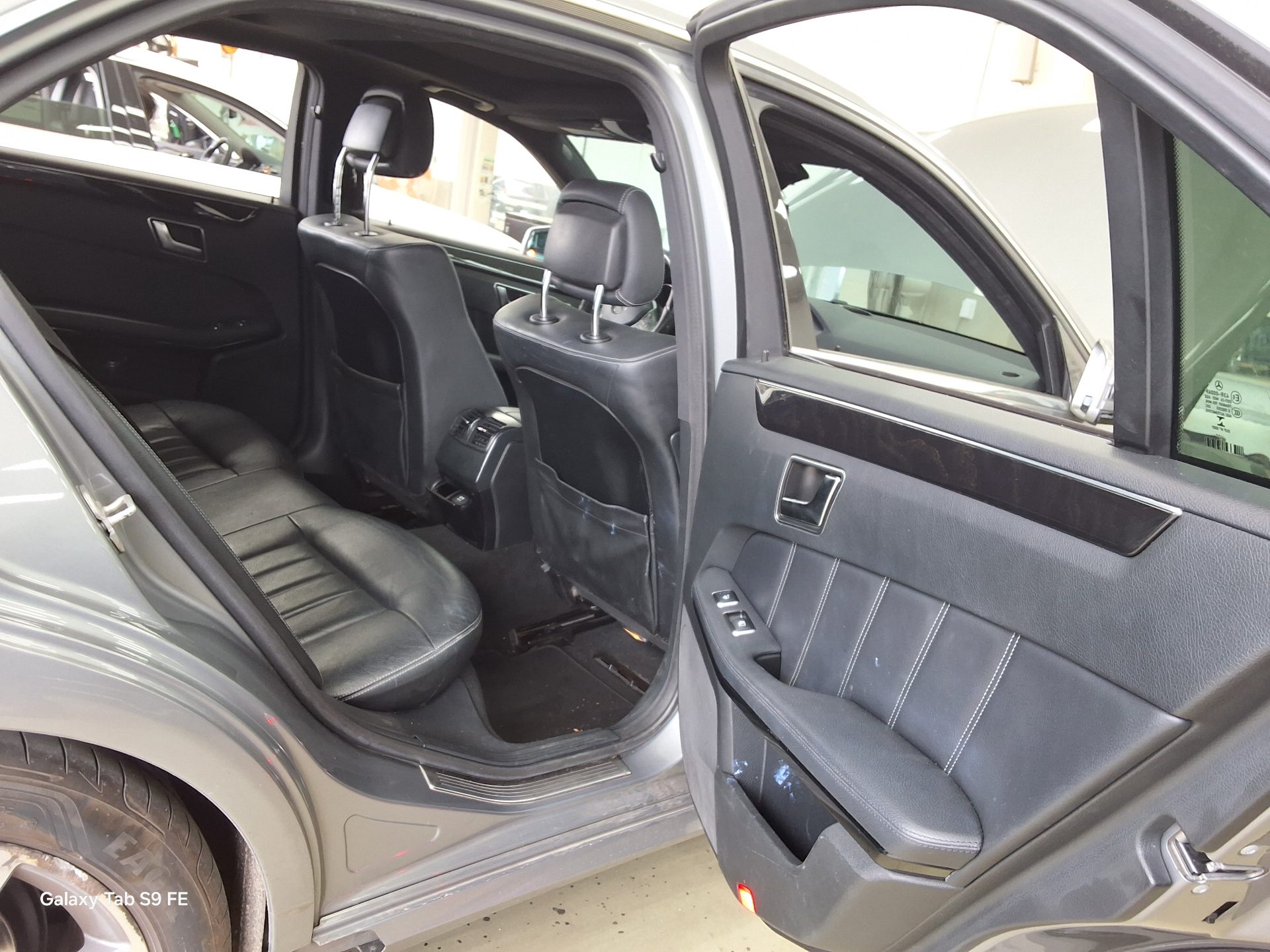 مرسيدس بنز إي كلاس 2015 - صورة 12