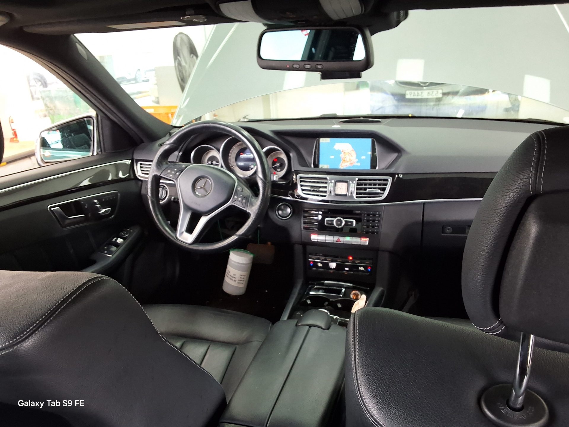 مرسيدس بنز إي كلاس 2015 - صورة 10