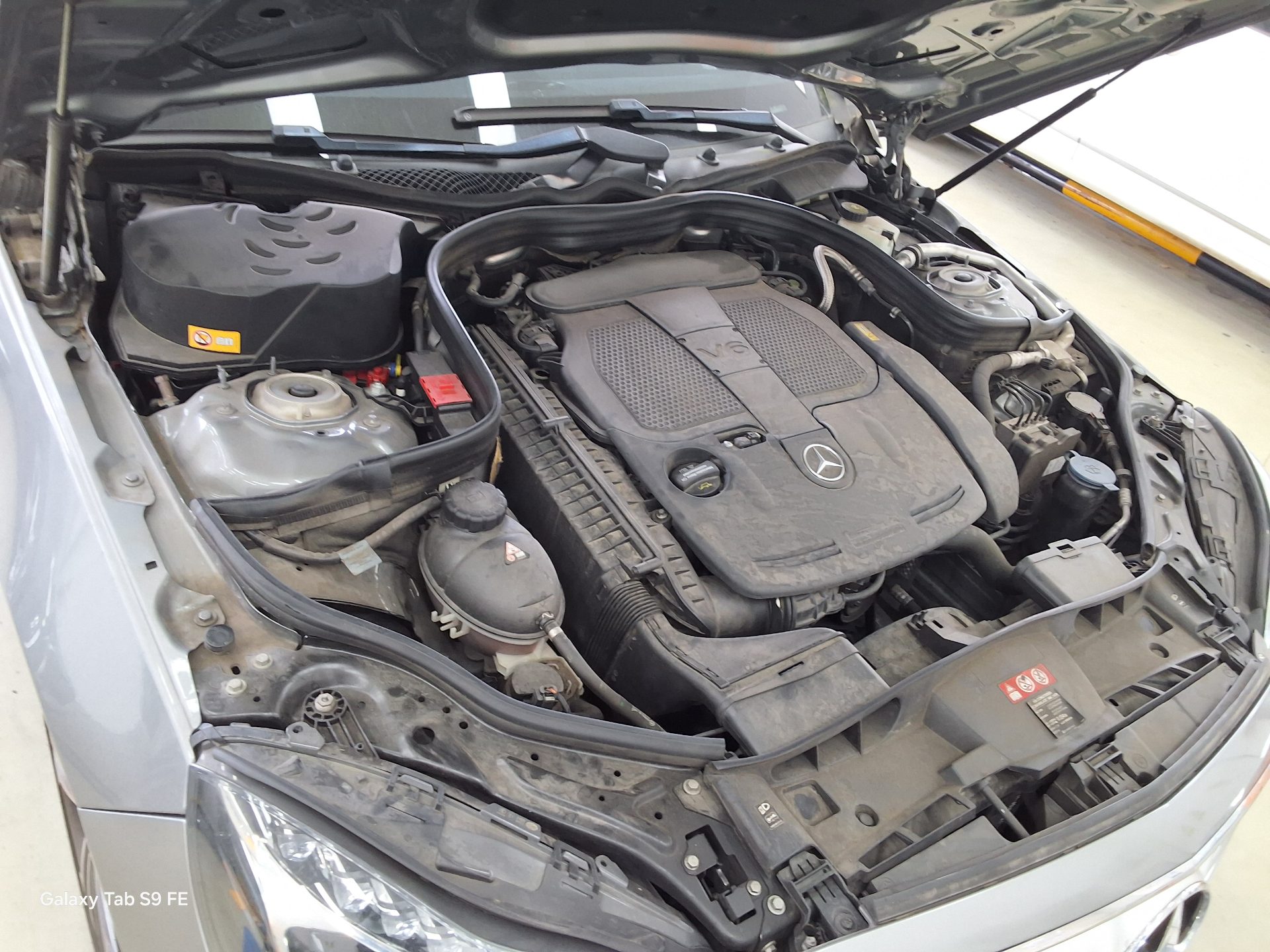 مرسيدس بنز إي كلاس 2015 - صورة 19