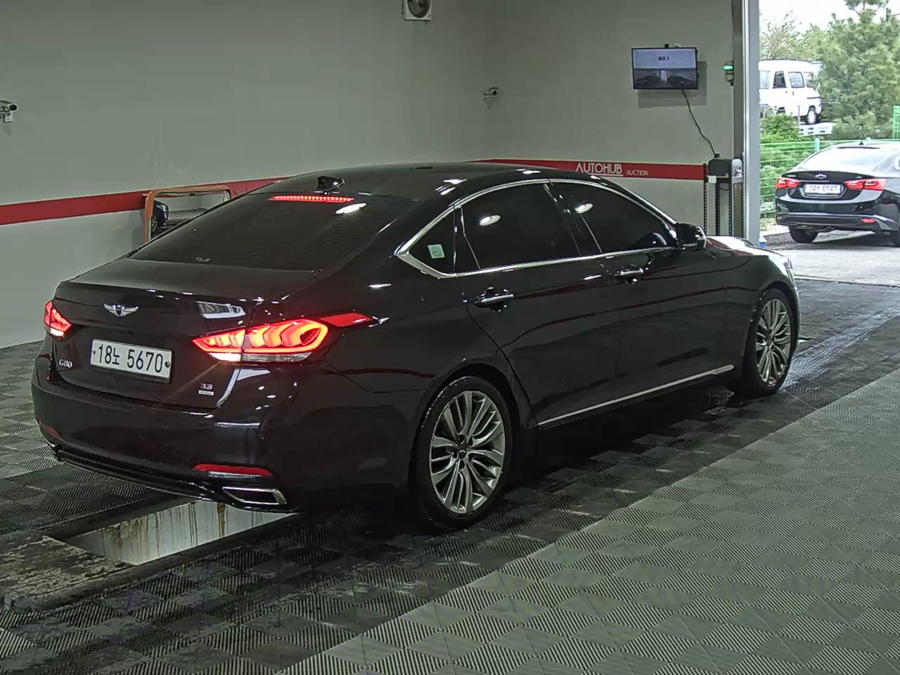 جينيسيس G80 - 4