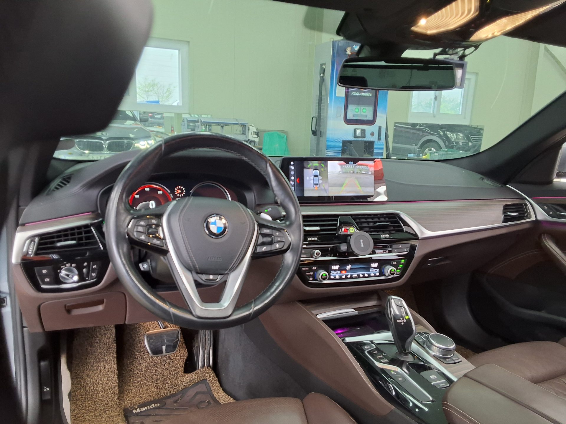 BMW 5 시리즈 2018 - 이미지 10