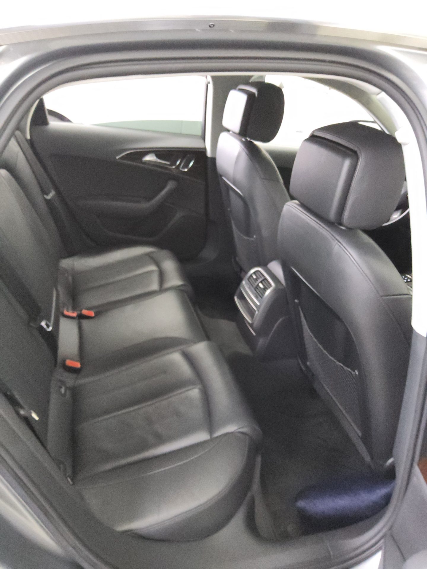 아우디 A6 2015 - 이미지 12