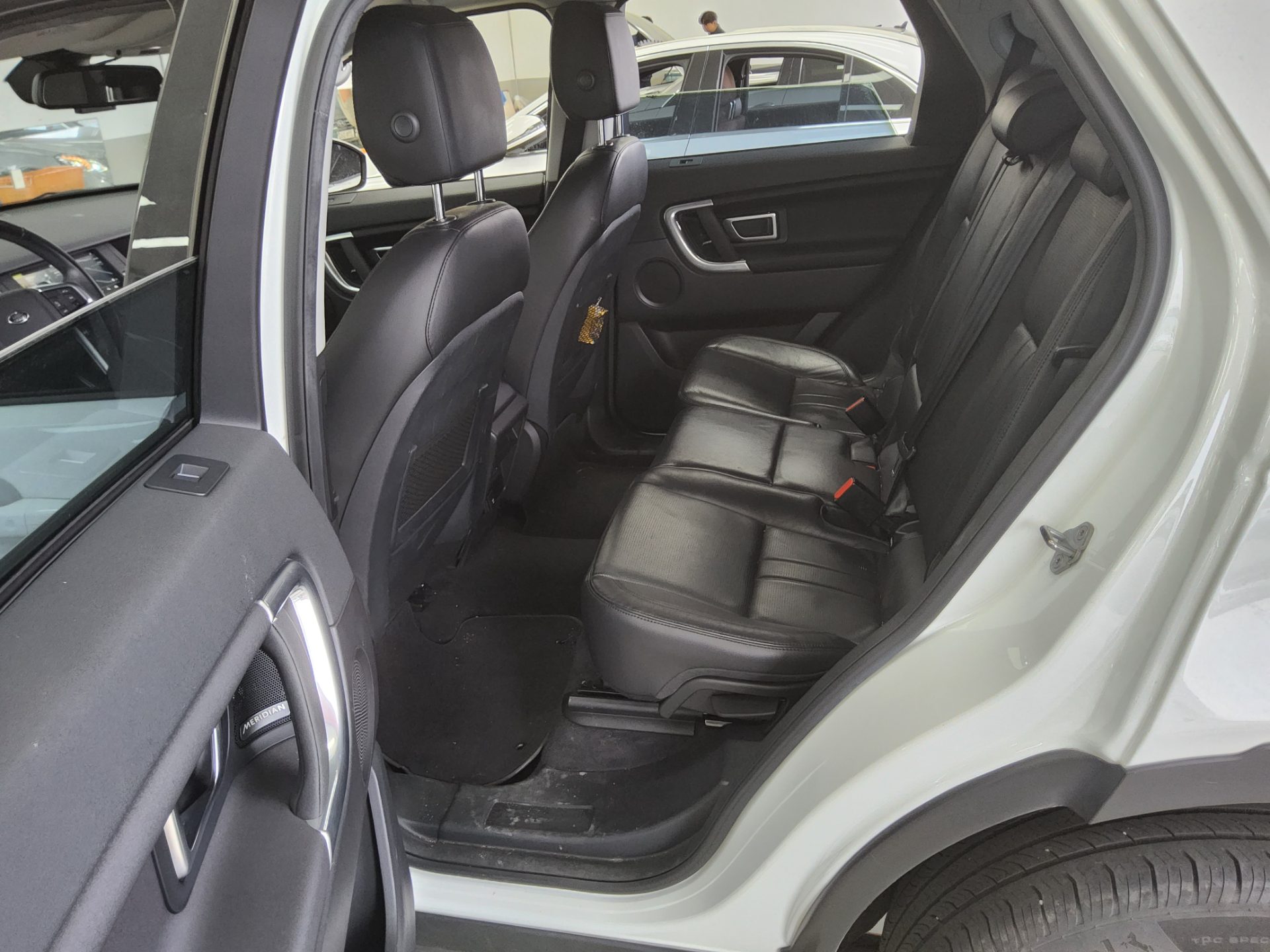 LAND-ROVER 디스커버리 2019 - 이미지 11