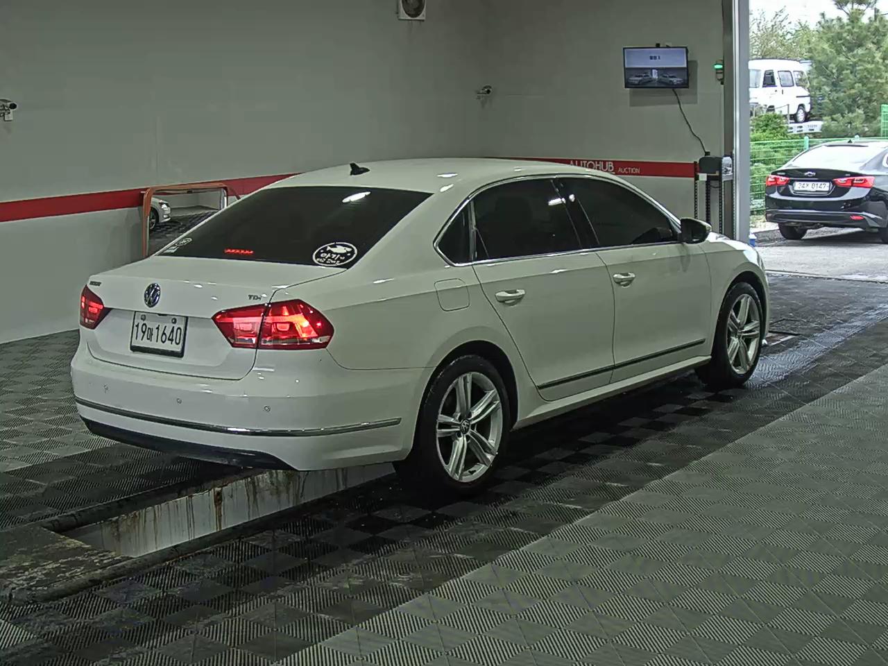Volkswagen Other - 4