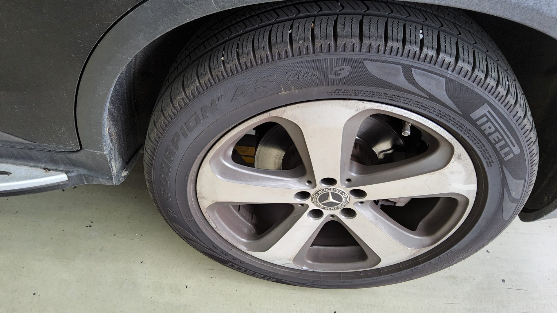 مرسيدس بنز GLC 2018 - صورة 17