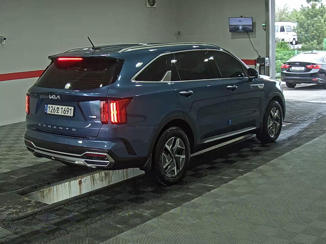 كيا أخرى 2022 - صورة 4