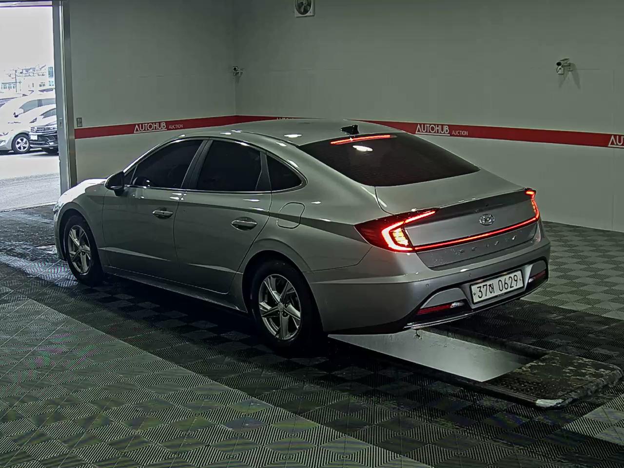 Hyundai Sonata 2020 - Image 5