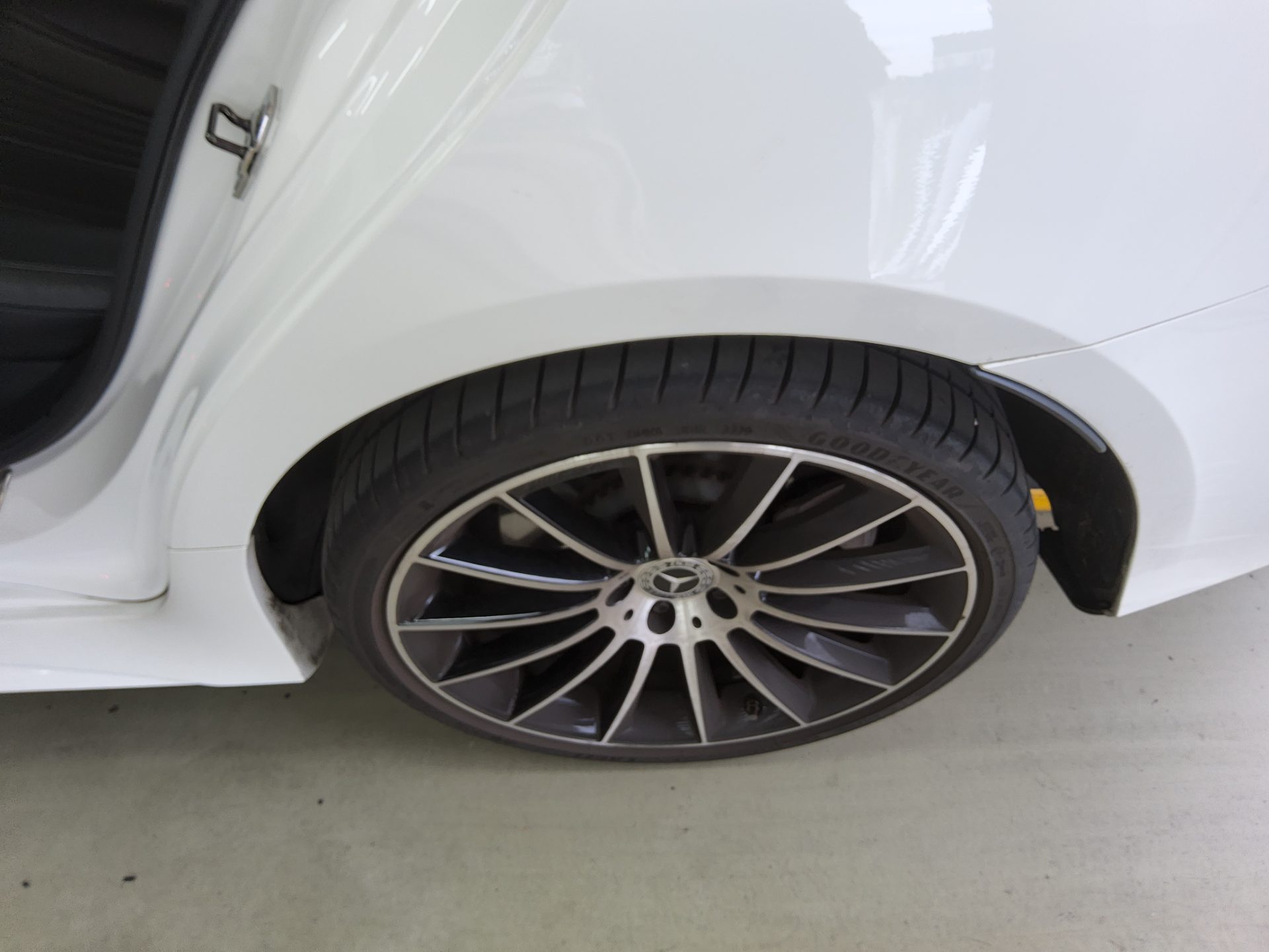 메르세데스-벤츠 CLS 2021 - 이미지 21