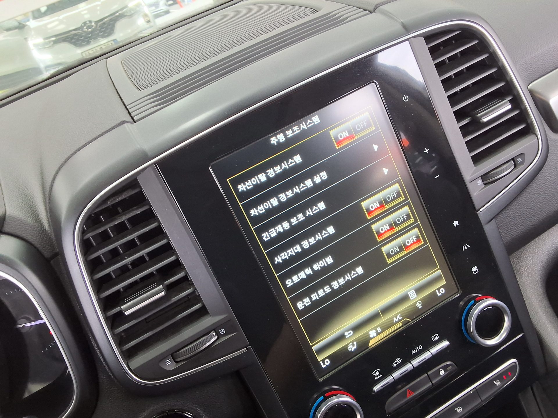 رينو سامسونج QM6 2021 - صورة 17