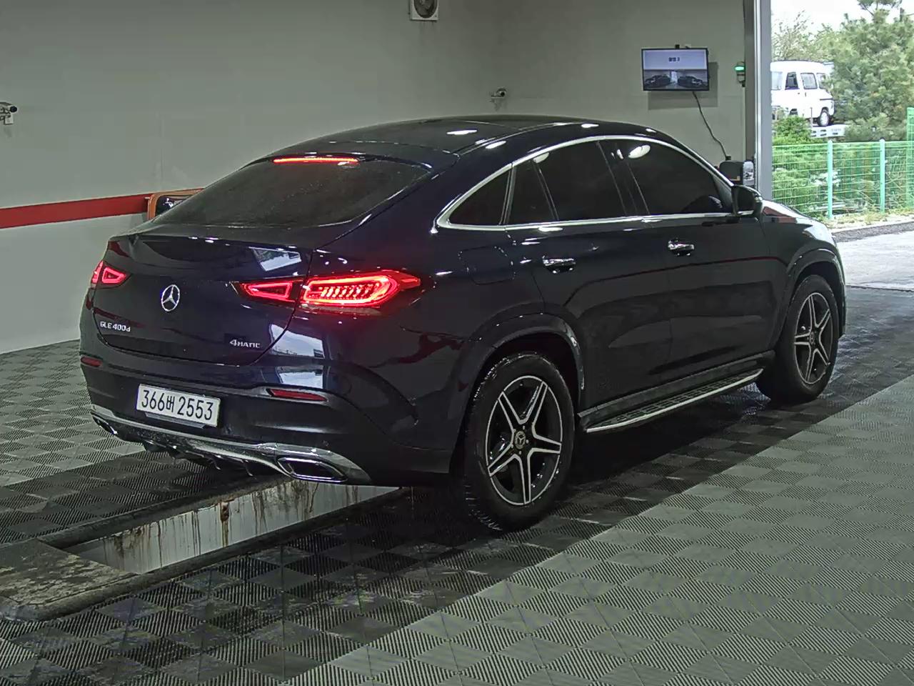 메르세데스-벤츠 GLE 2021 - 이미지 4