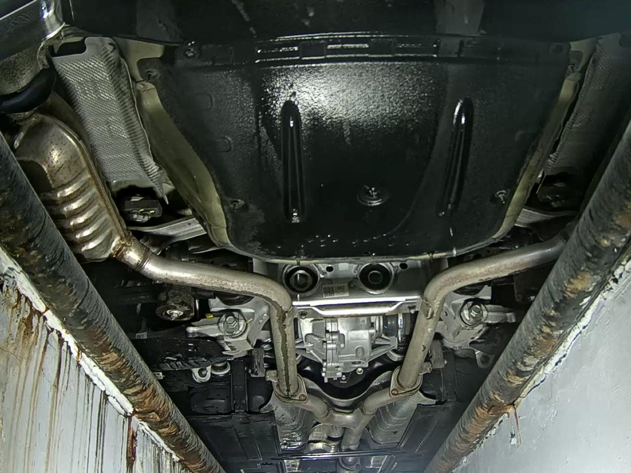 Hyundai Genesis 2023 - Image 7