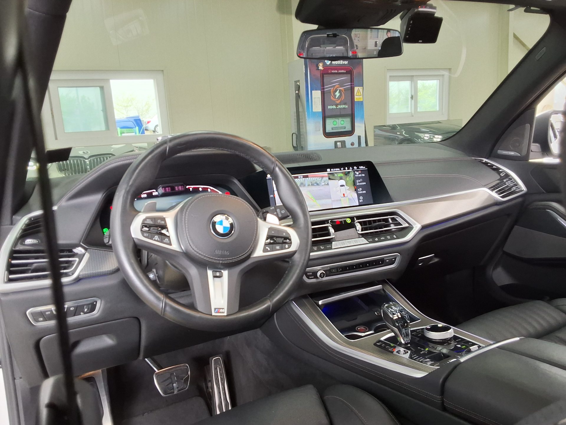 بي إم دبليو X5 2023 - صورة 10