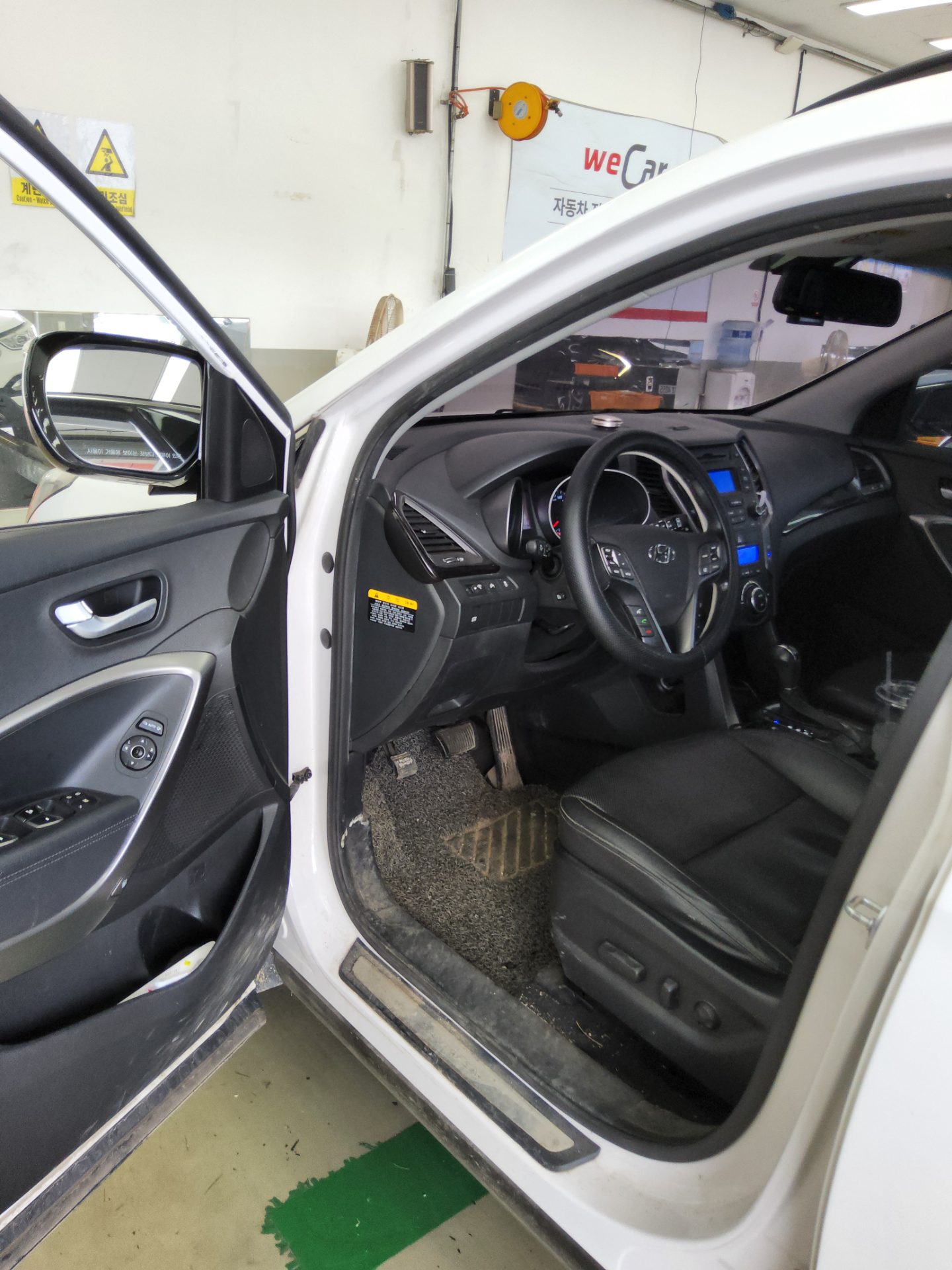 Hyundai Santa Fe 2013 - Image 9
