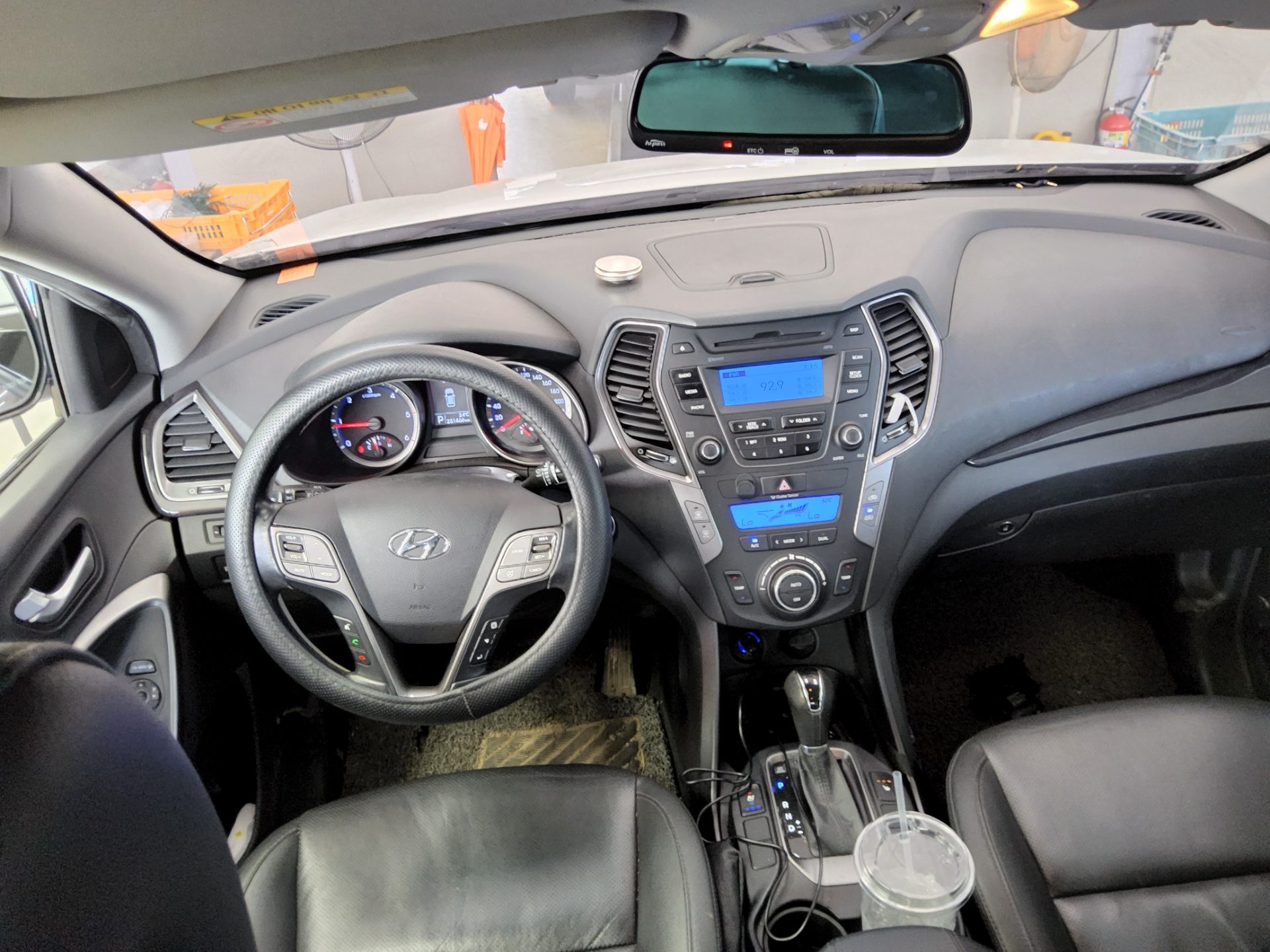 Hyundai Santa Fe 2013 - Image 10