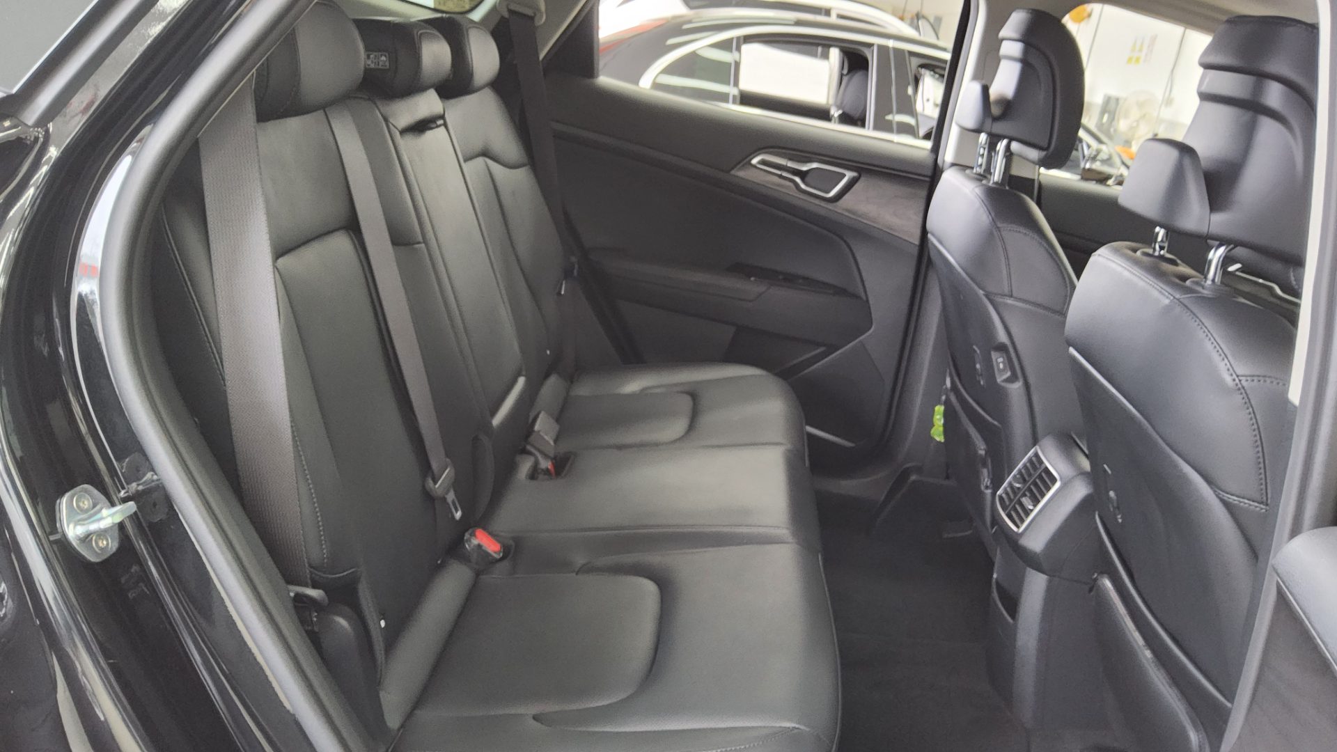 Kia Other 2022 - Image 12