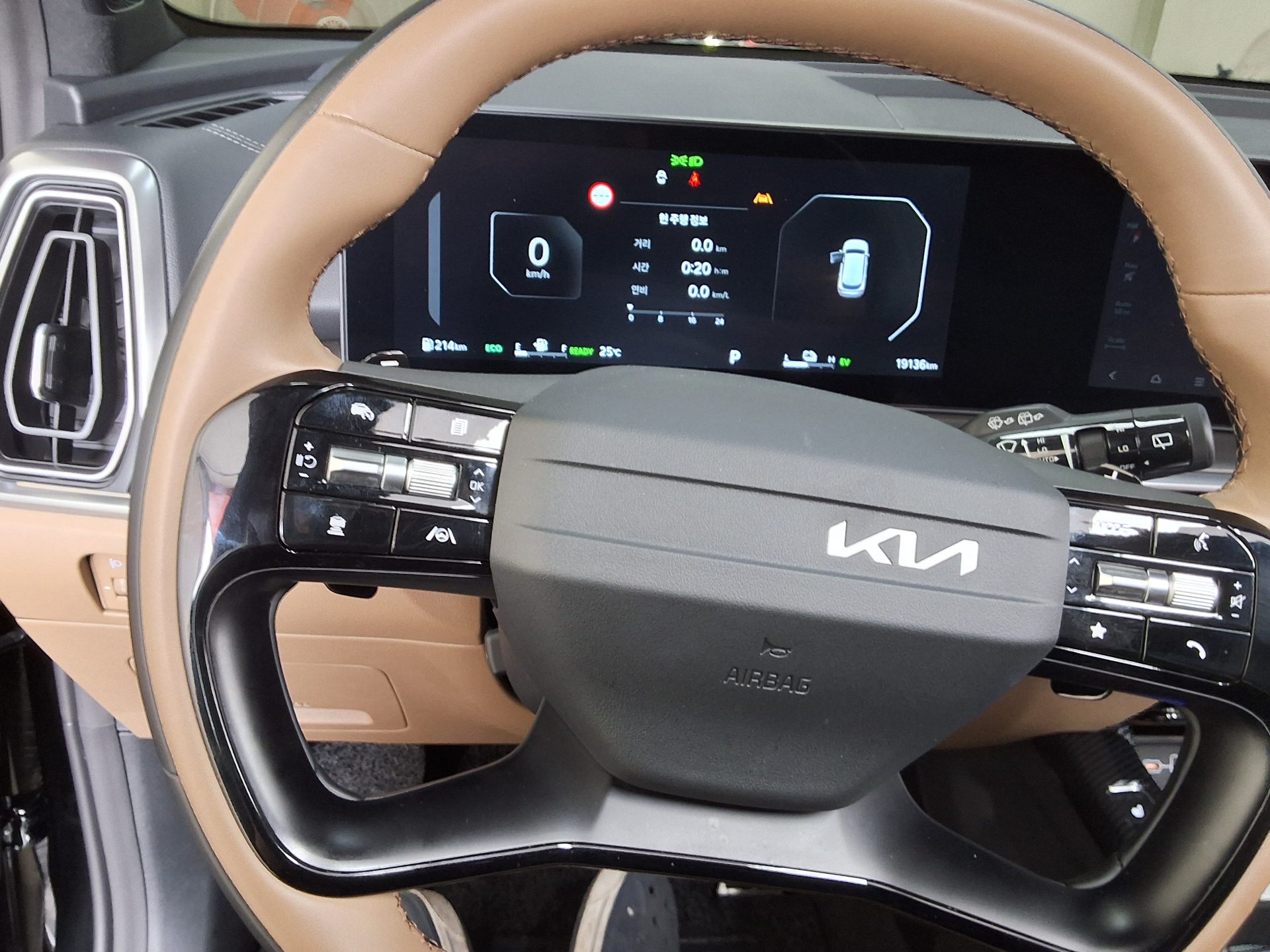 Kia Other 2026 - Image 17