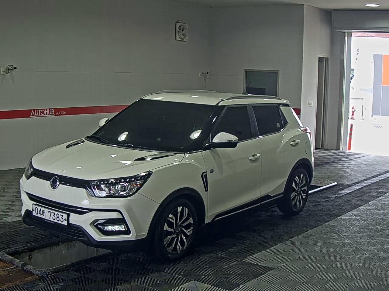 سانج يونج تيفولي