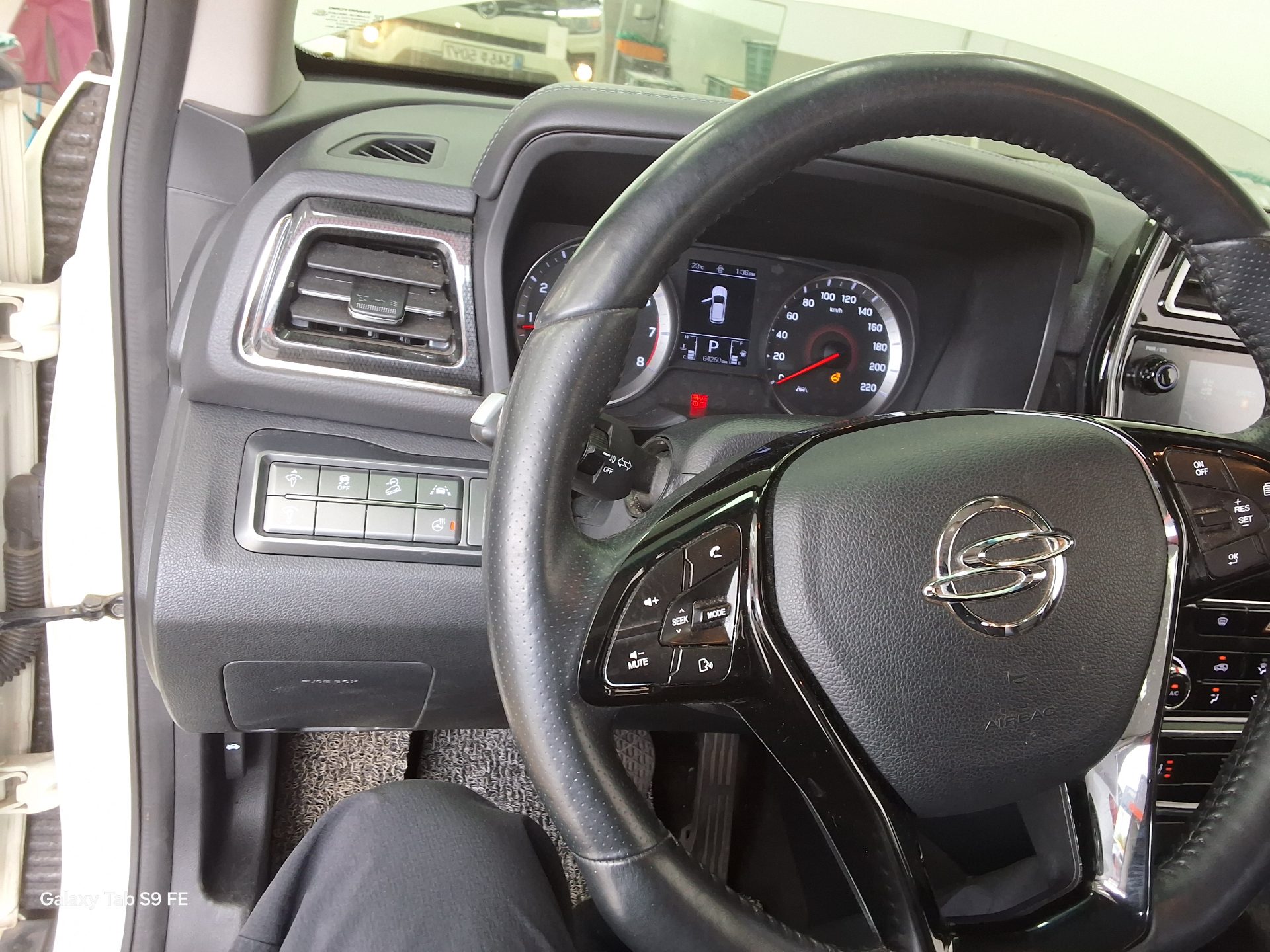 KG Mobility Tivoli 2021 - Image 16