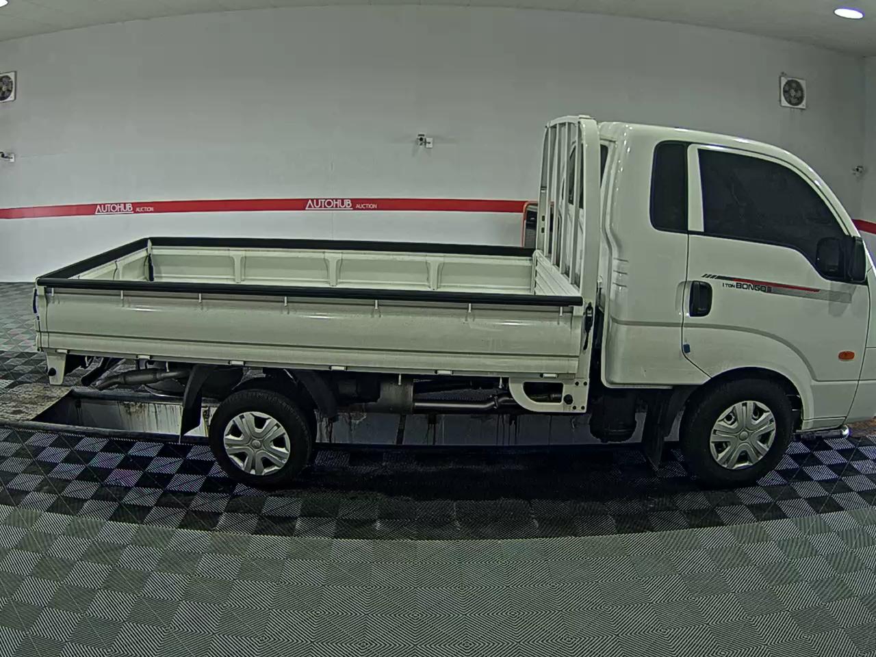 Chrysler Cargo 2024 - Image 3