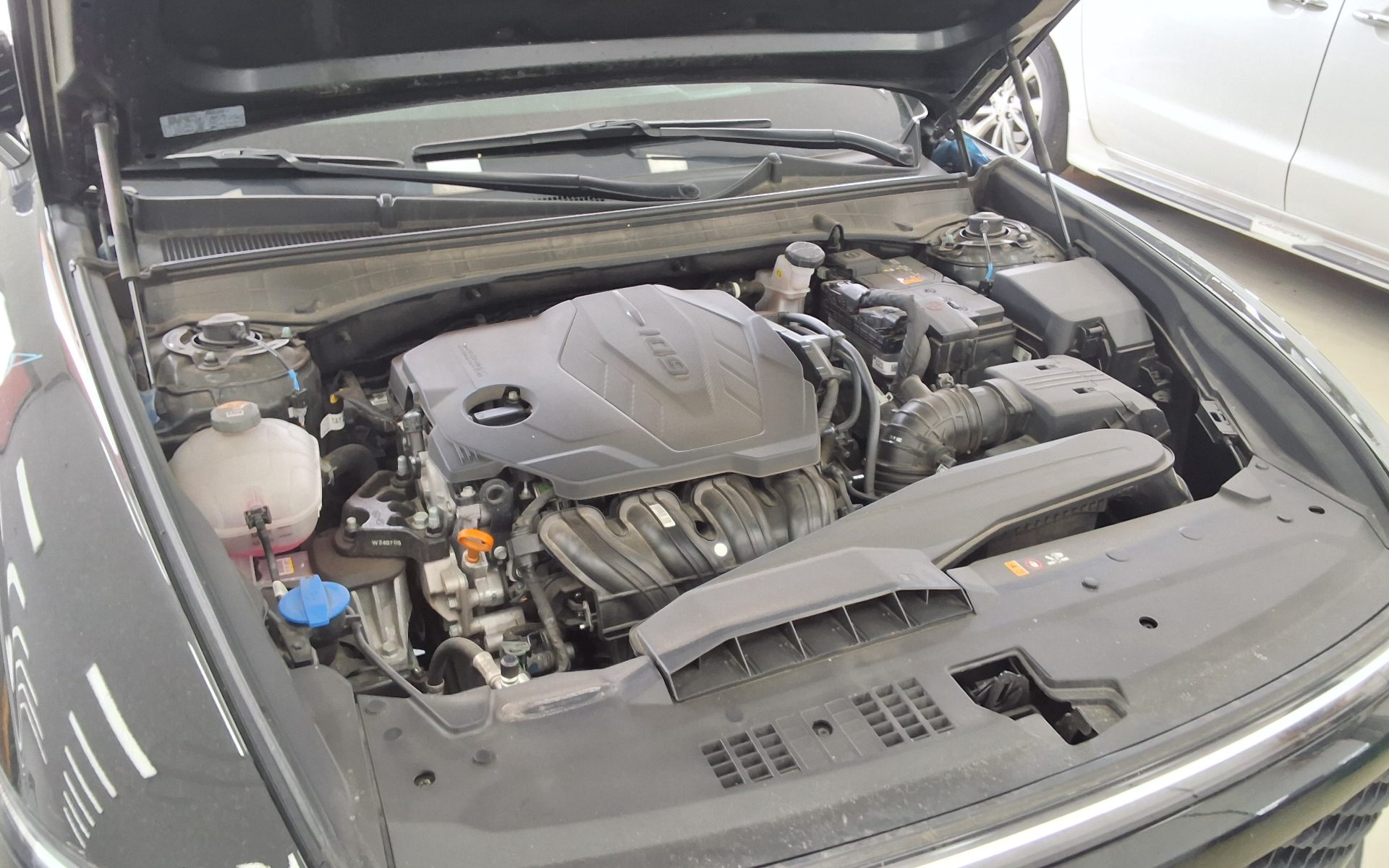 Hyundai Grandeur 2025 - Image 20