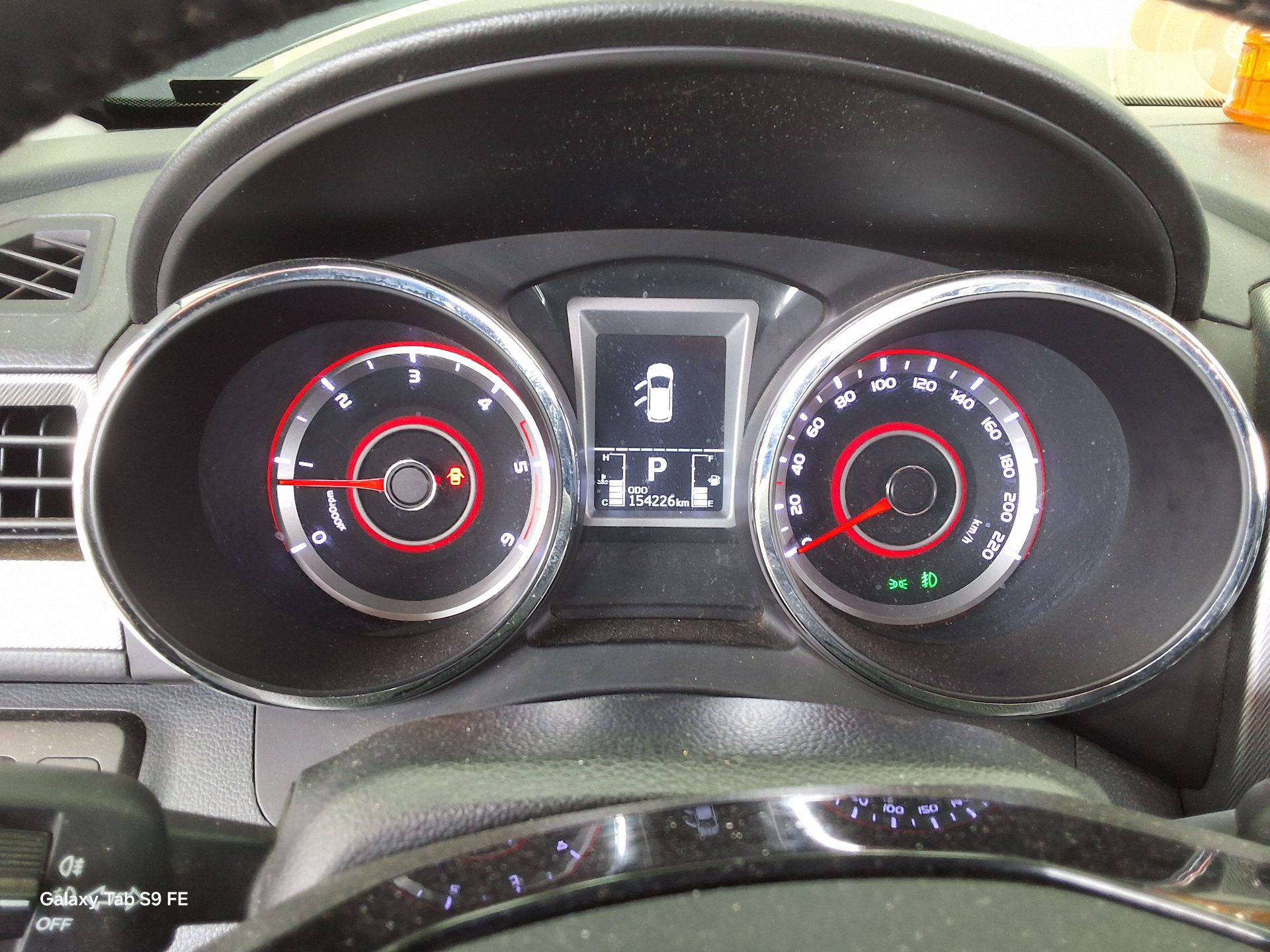 KG Mobility Tivoli 2017 - Image 8