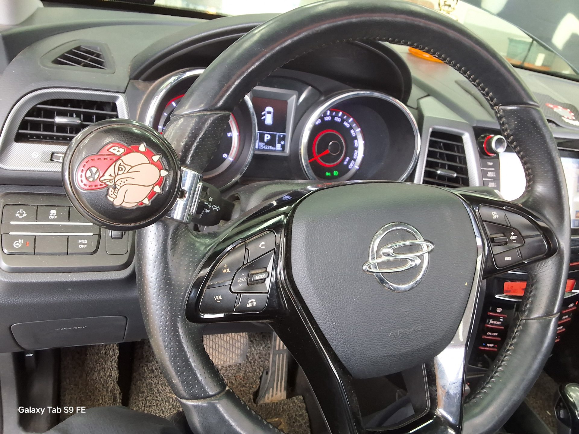 KG Mobility Tivoli 2017 - Image 16