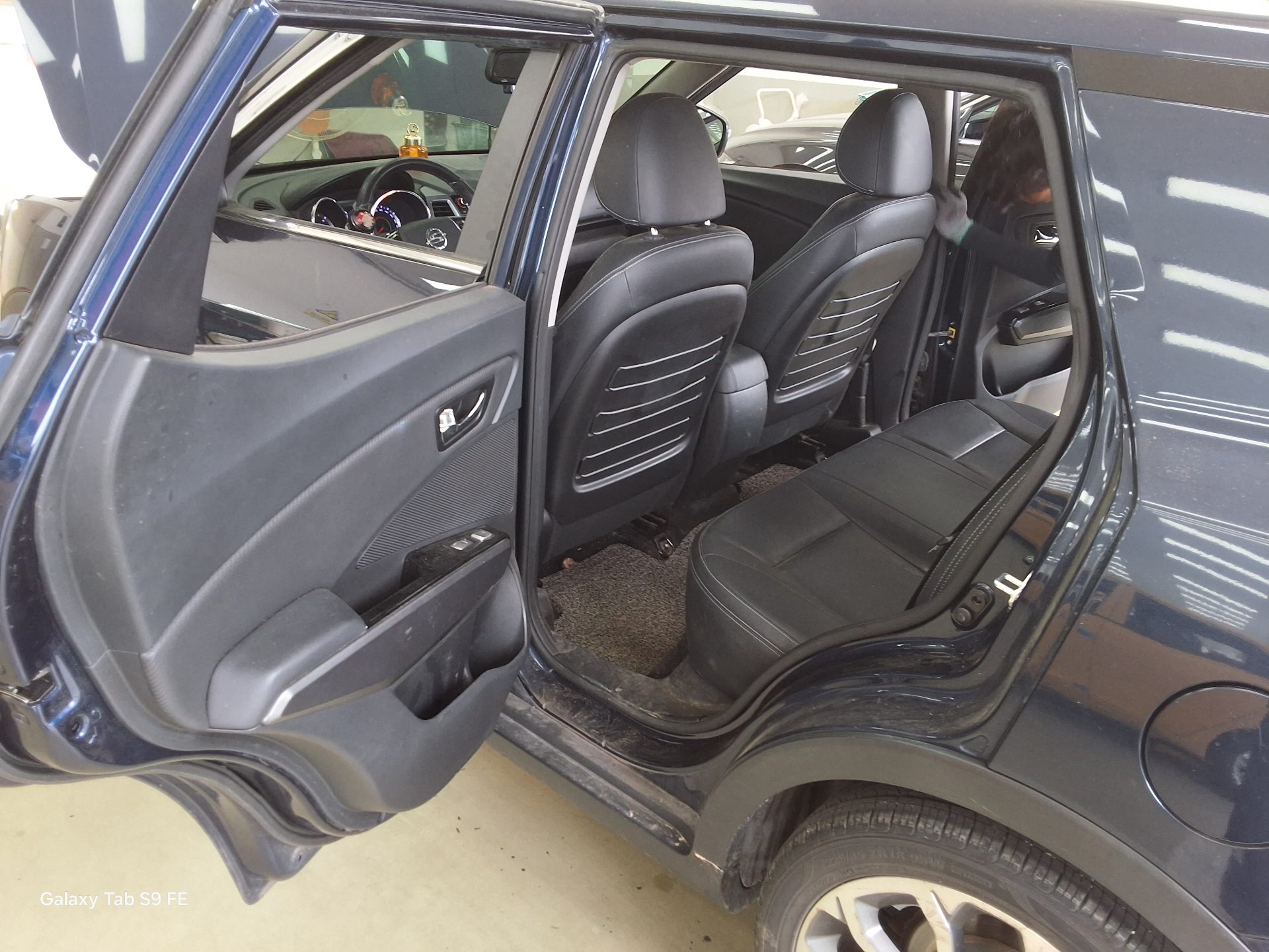 KG Mobility Tivoli 2017 - Image 11