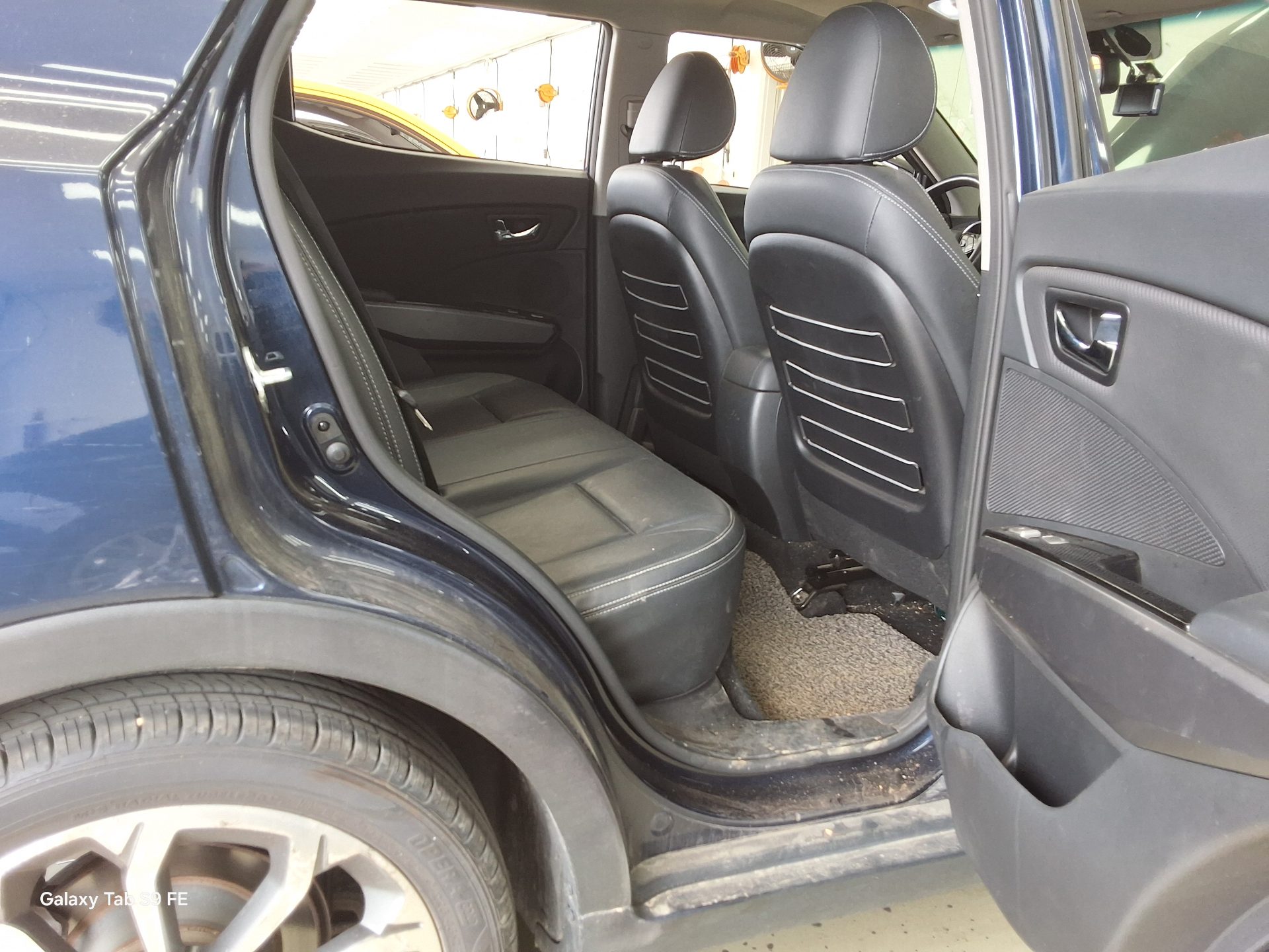 KG Mobility Tivoli 2017 - Image 12