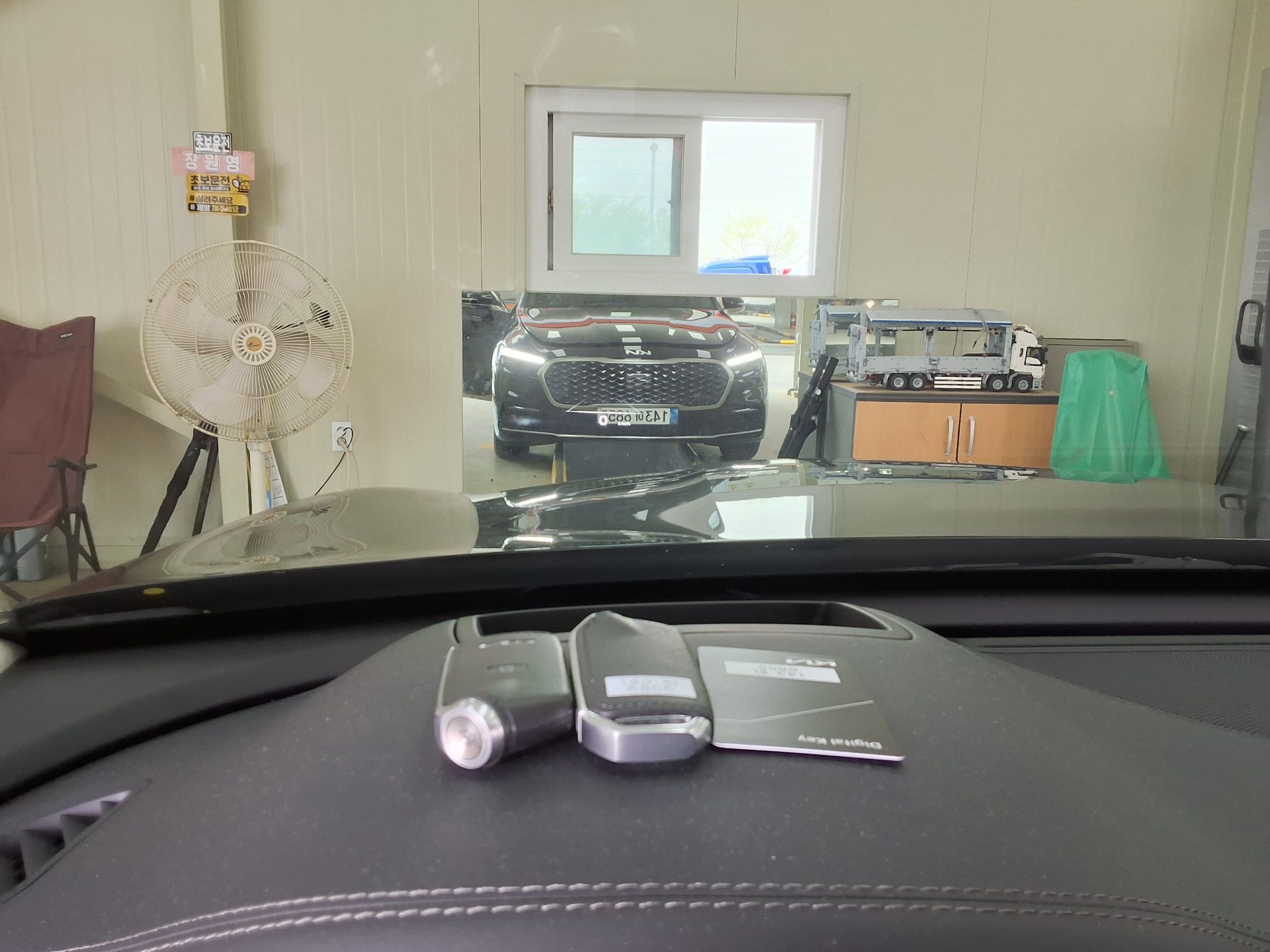 Kia Other 2023 - Image 16