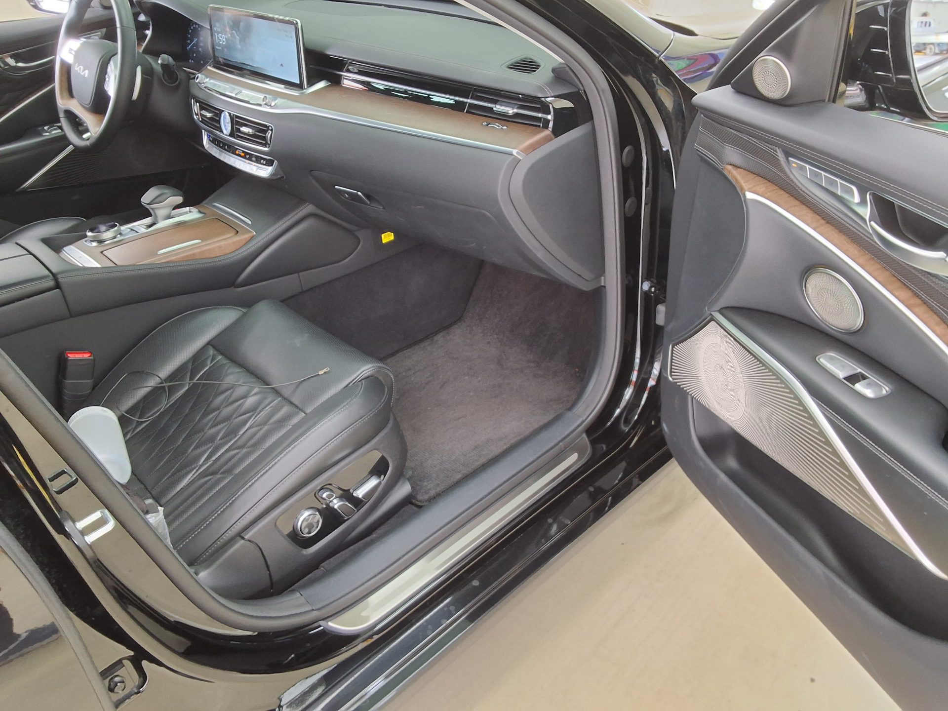 Kia Other 2023 - Image 13