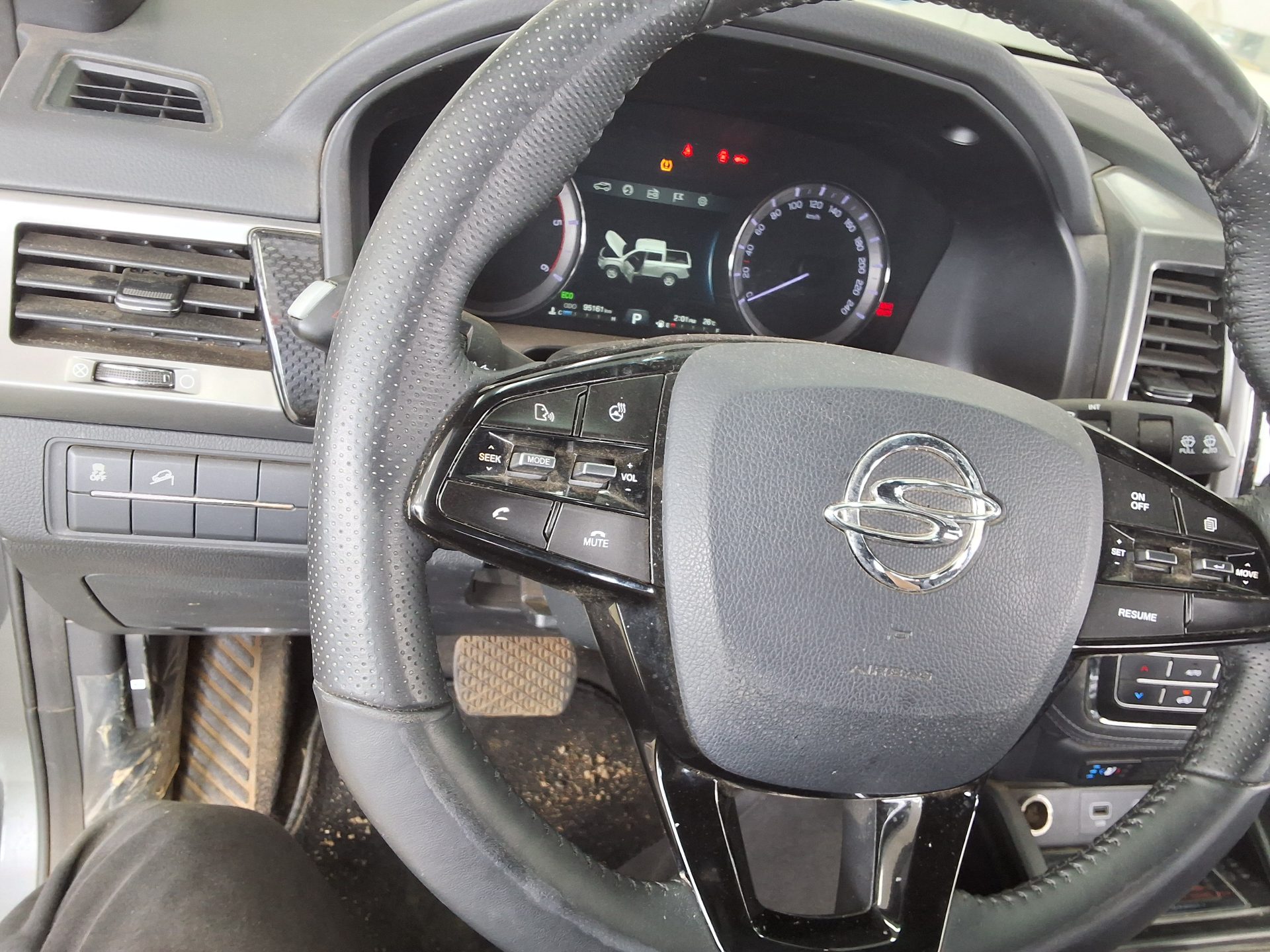 KG Mobility Rexton Sports 2021 - Image 21