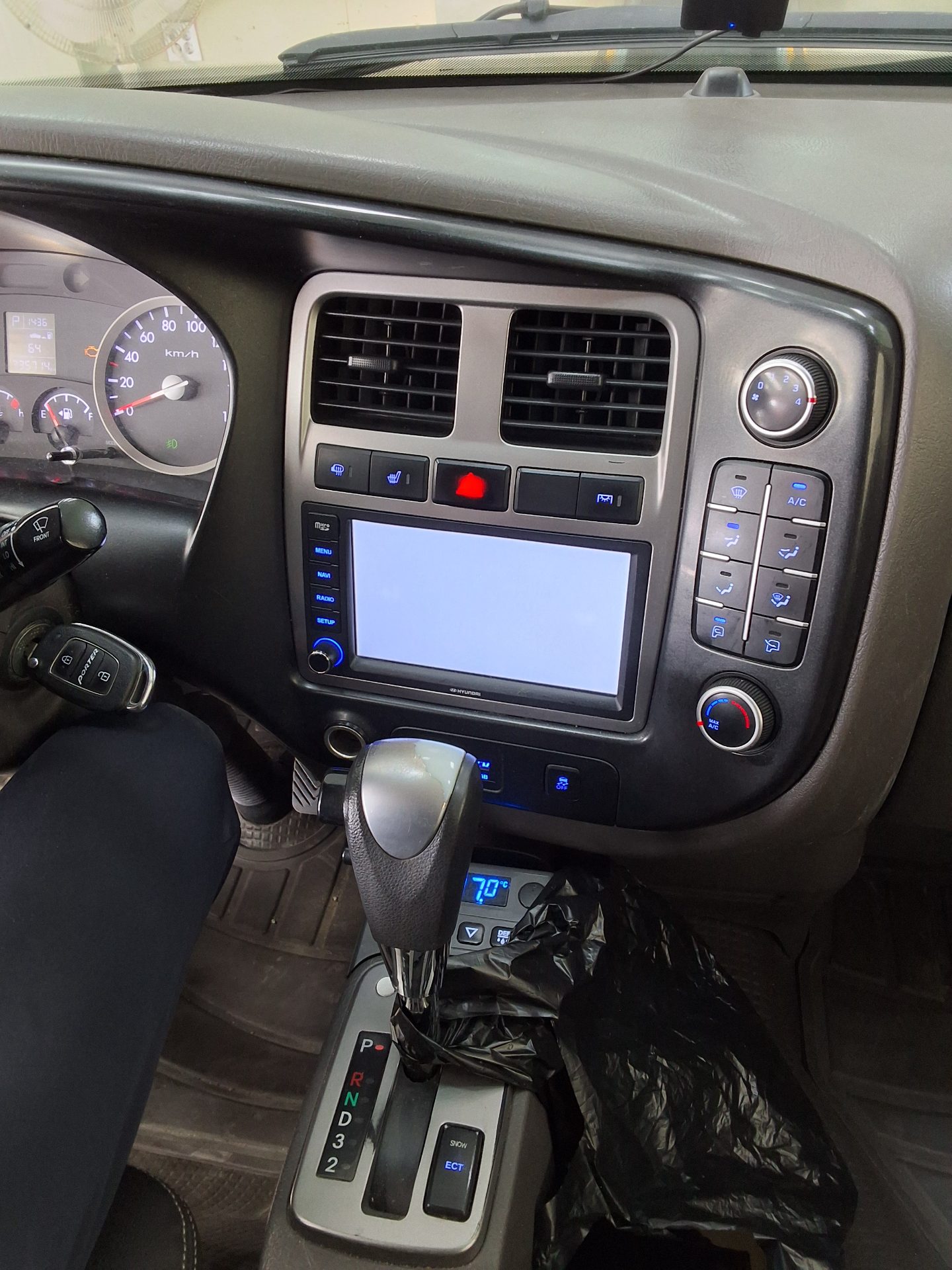 Hyundai Porter 2019 - Image 10
