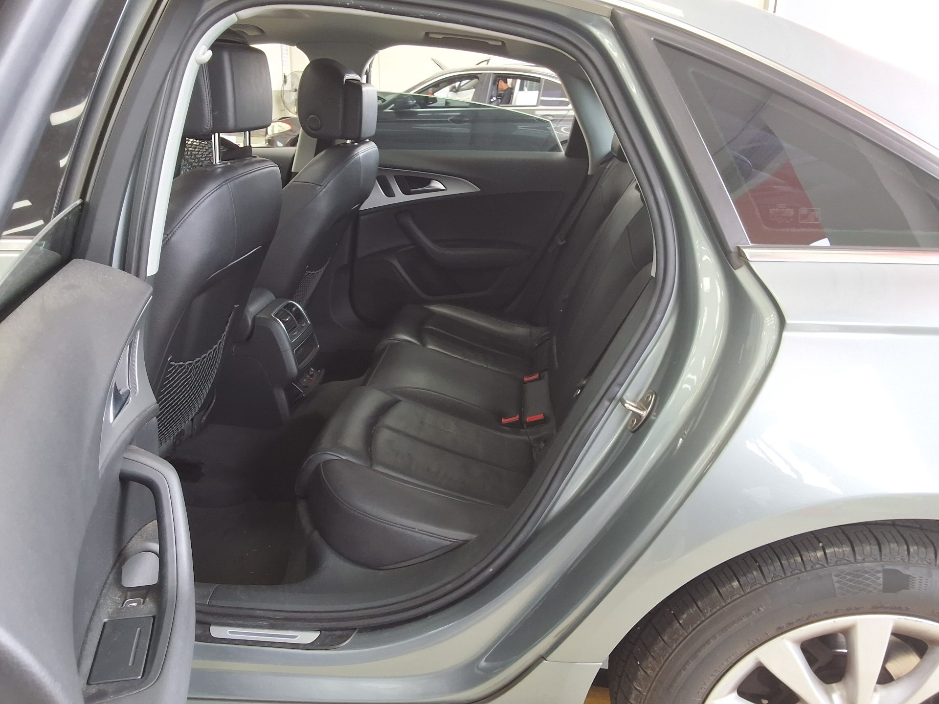 Audi A6 2013 - Image 11