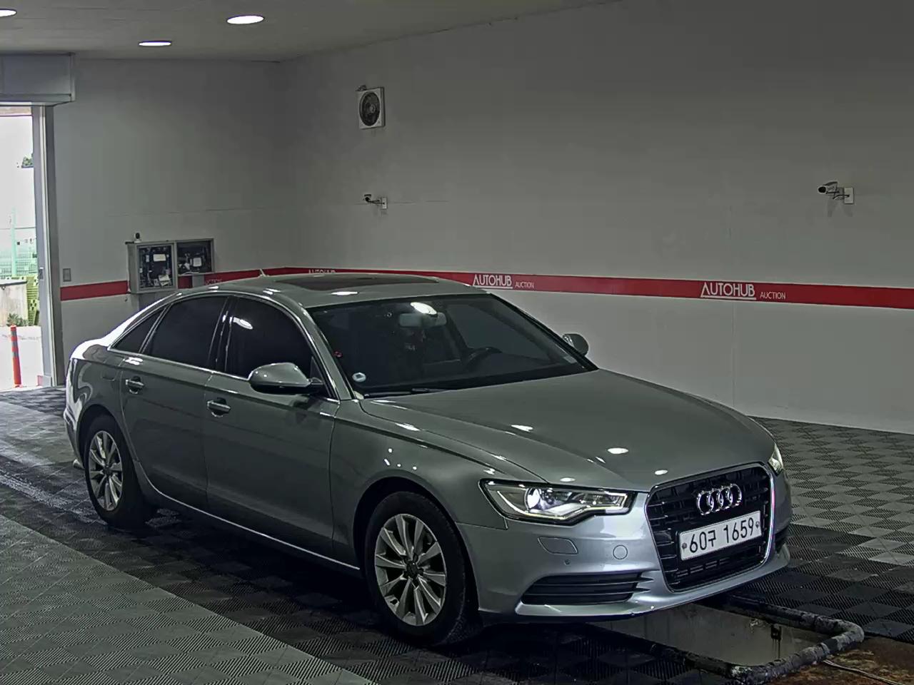 Audi A6 2013 - Image 2