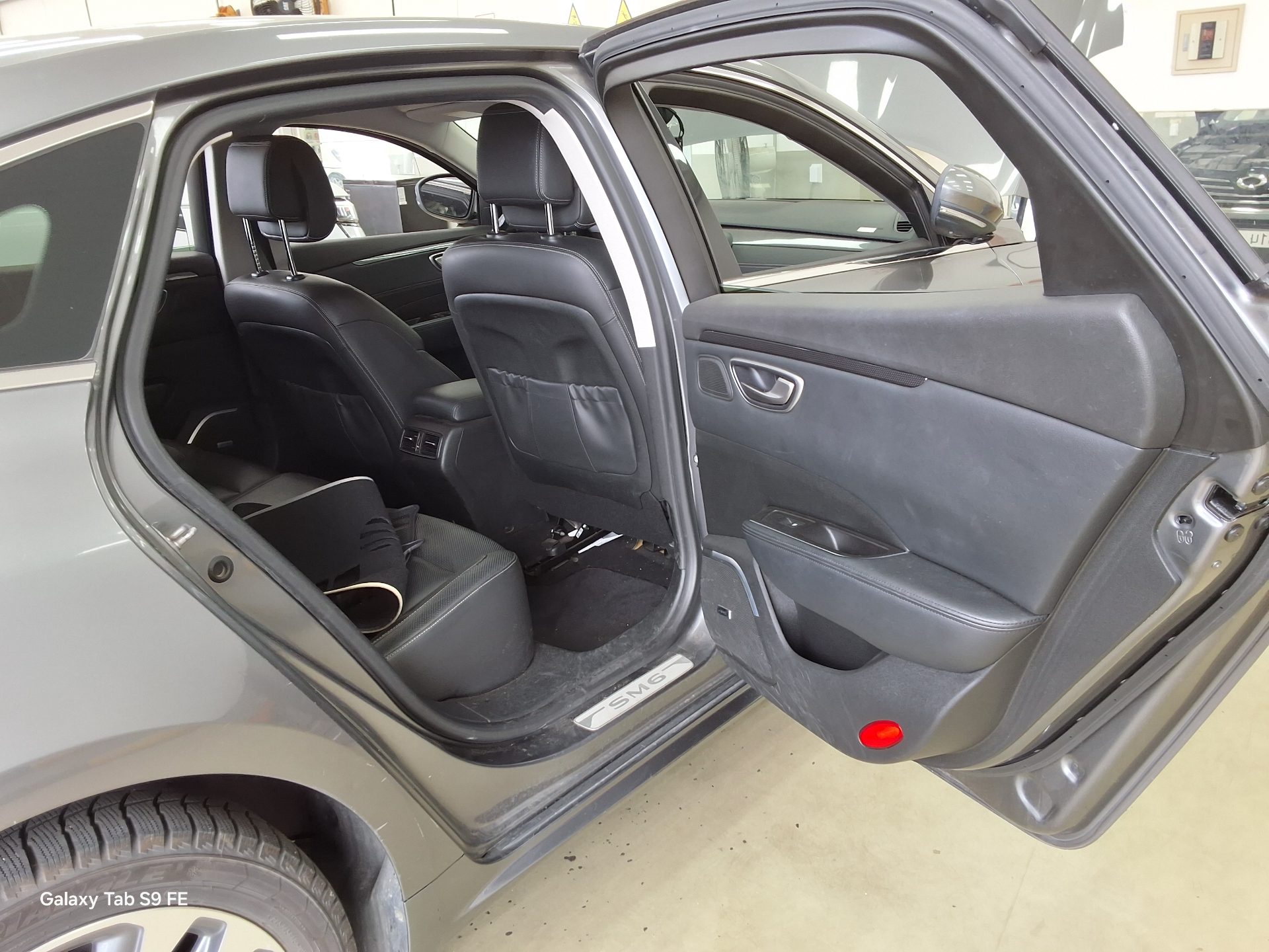 Renault Samsung SM6 2017 - Image 12