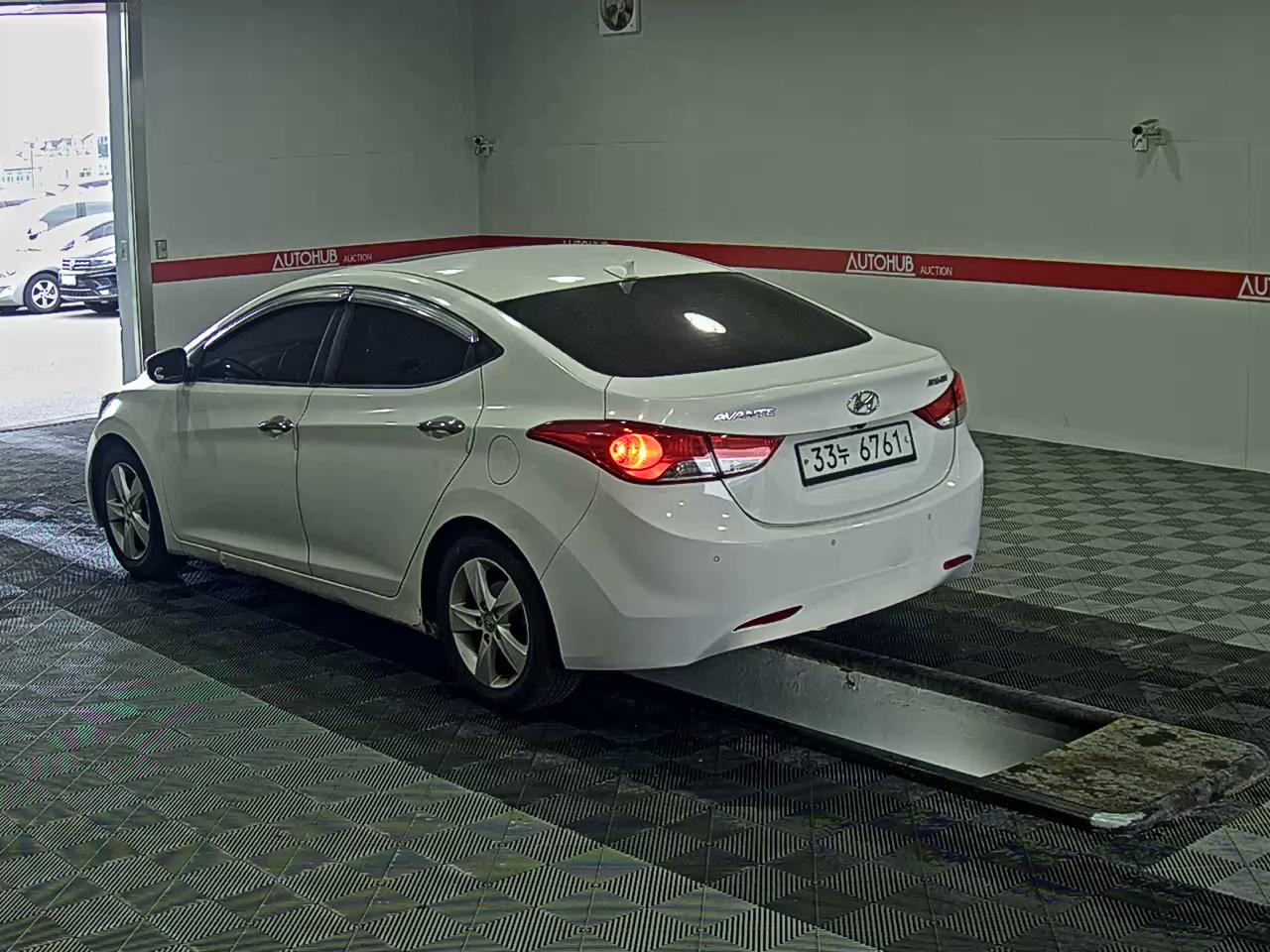 Hyundai Elantra 2014 - Image 5