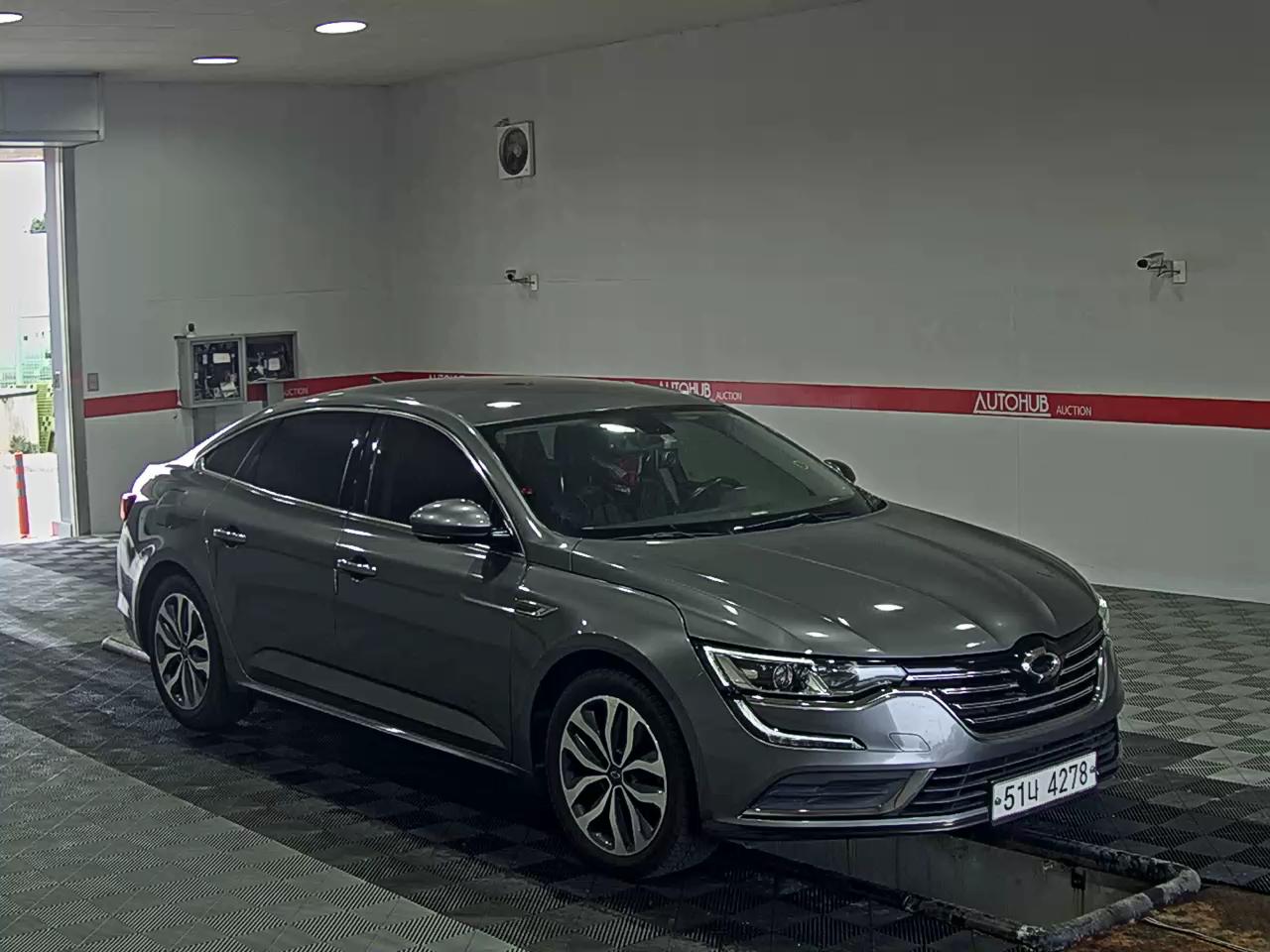 Renault Samsung SM6 2017 - Image 2