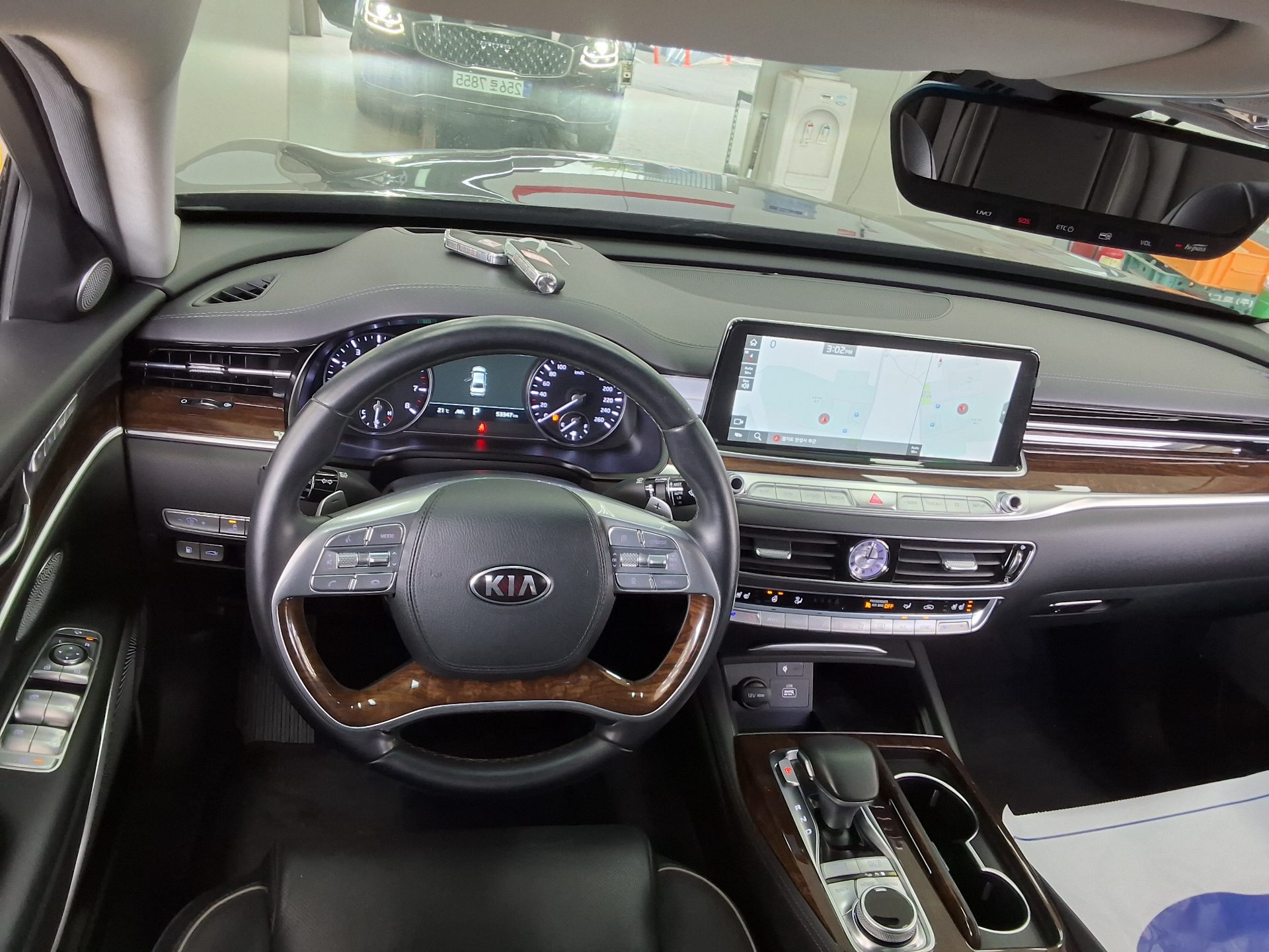 Kia K9 2021 - Image 10