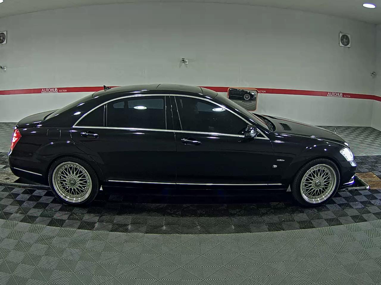 Mercedes-Benz S-Class 2011 - Image 3