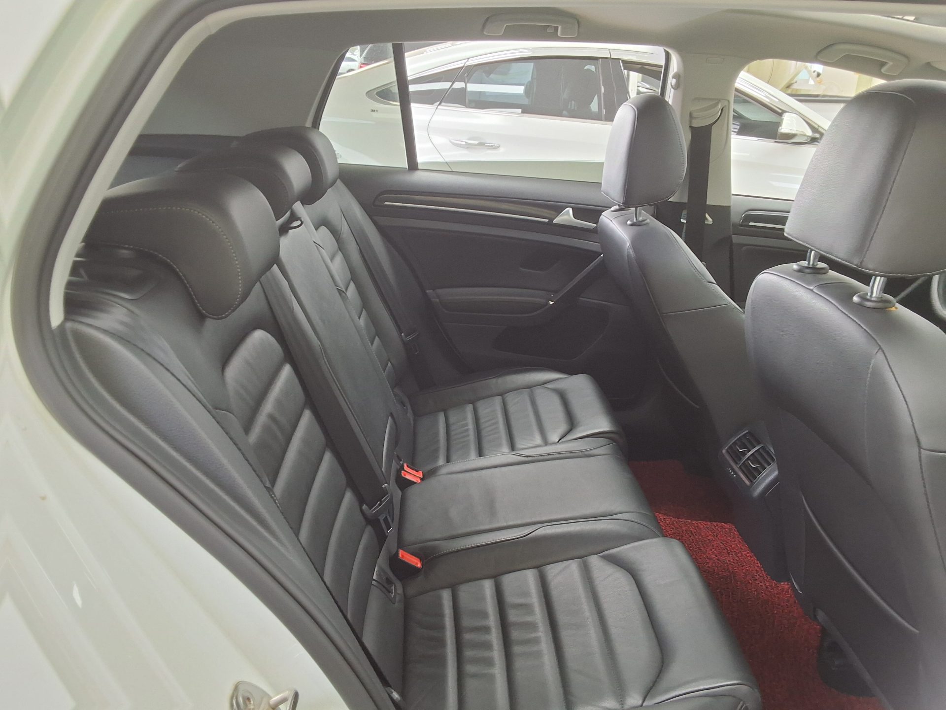 Volkswagen Golf 2015 - Image 12