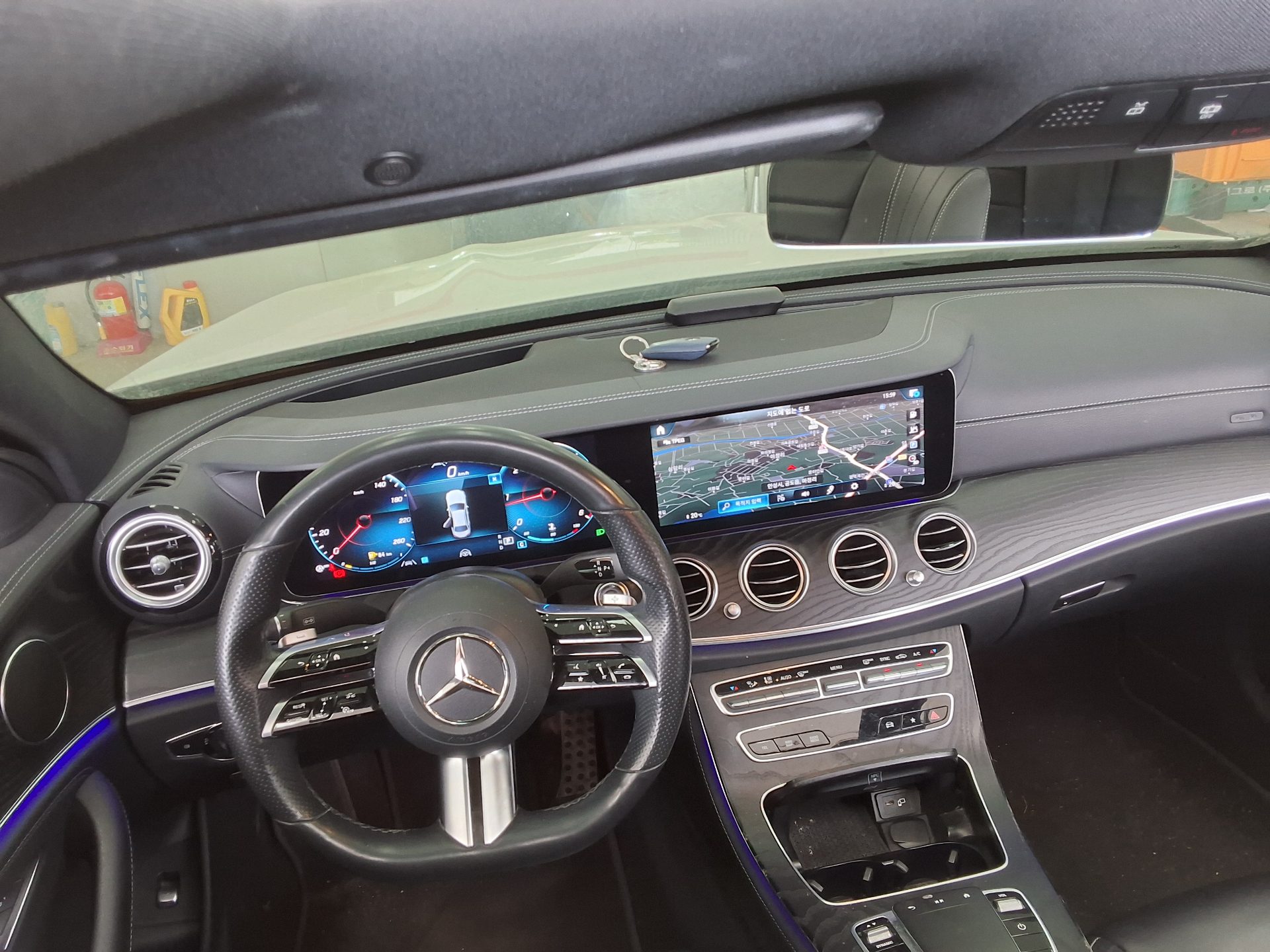 Mercedes-Benz E-Class 2021 - Image 10