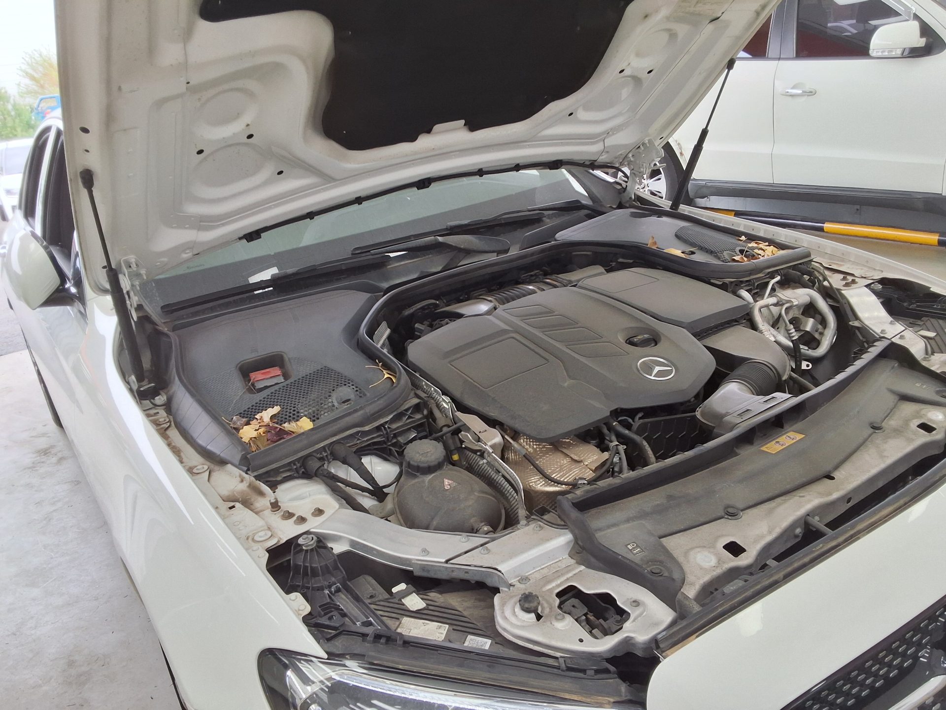 Mercedes-Benz E-Class 2021 - Image 16