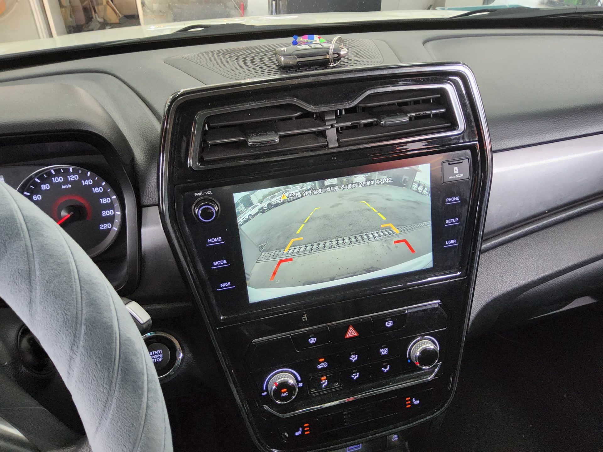 KG Mobility Tivoli 2021 - Image 16