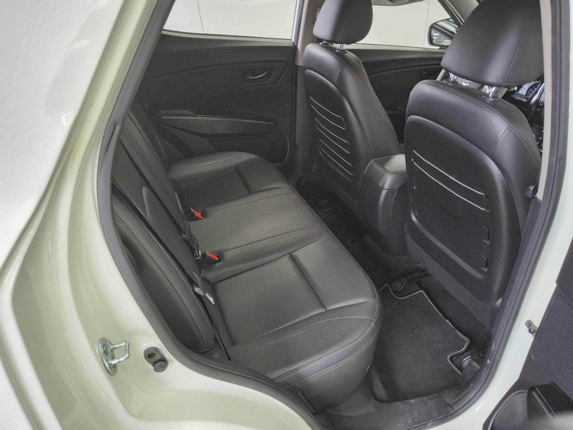 KG Mobility Tivoli 2021 - Image 12