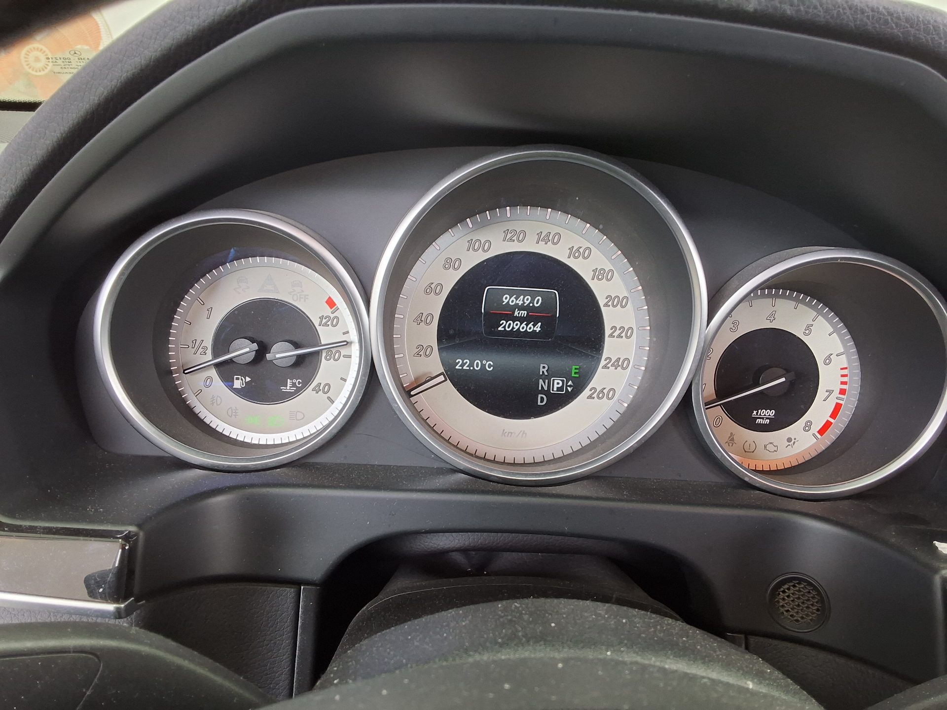 Mercedes-Benz E-Class 2016 - Image 8